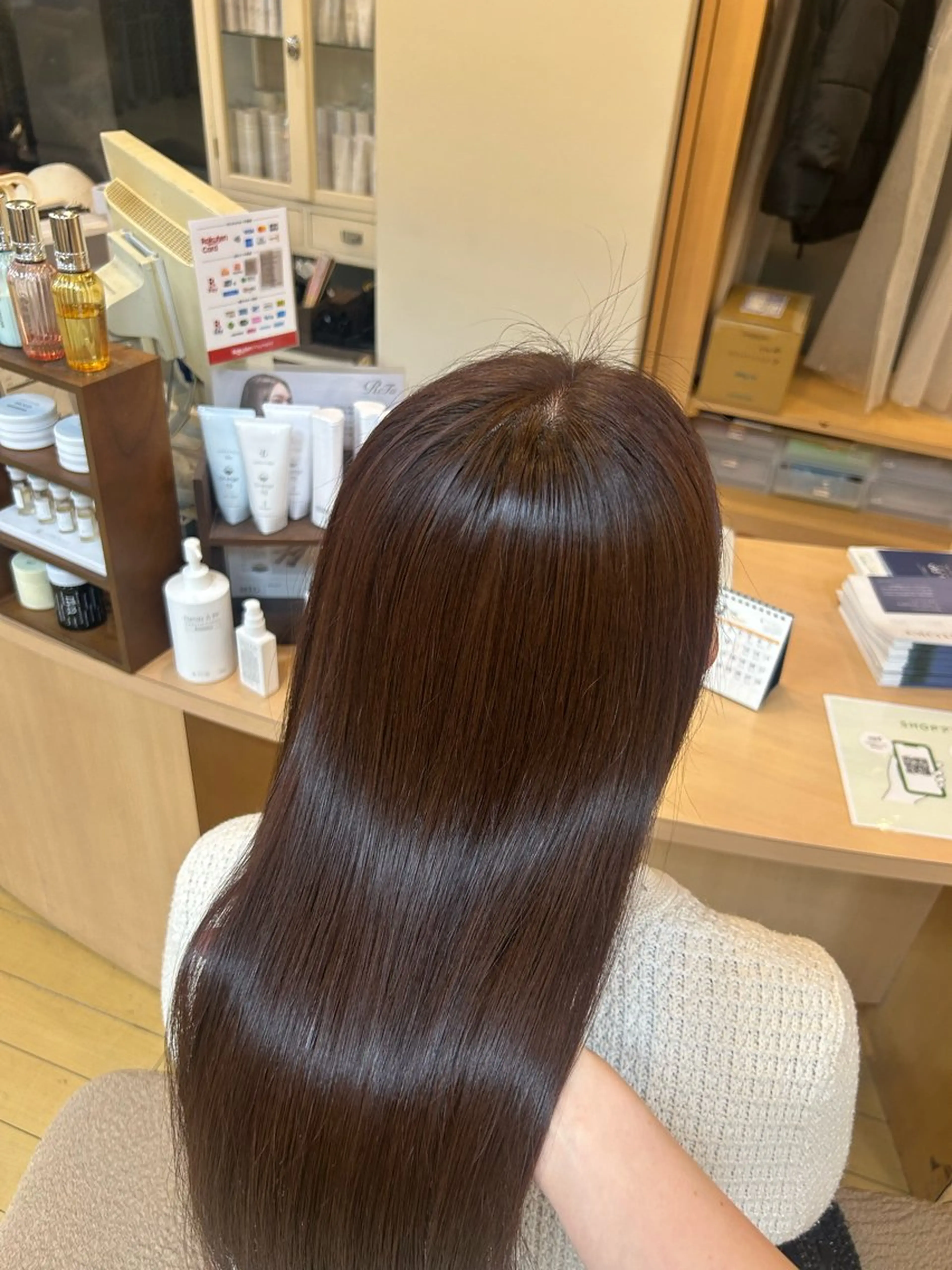 ロング カラー グレージュ ラベンダーカラー ラベンダーグレージュ ラベンダーグレー ヘアカラー トリートメント ヘッドスパ カラーモデル募集中 🤍中島朱音🤍のヘアスタイル