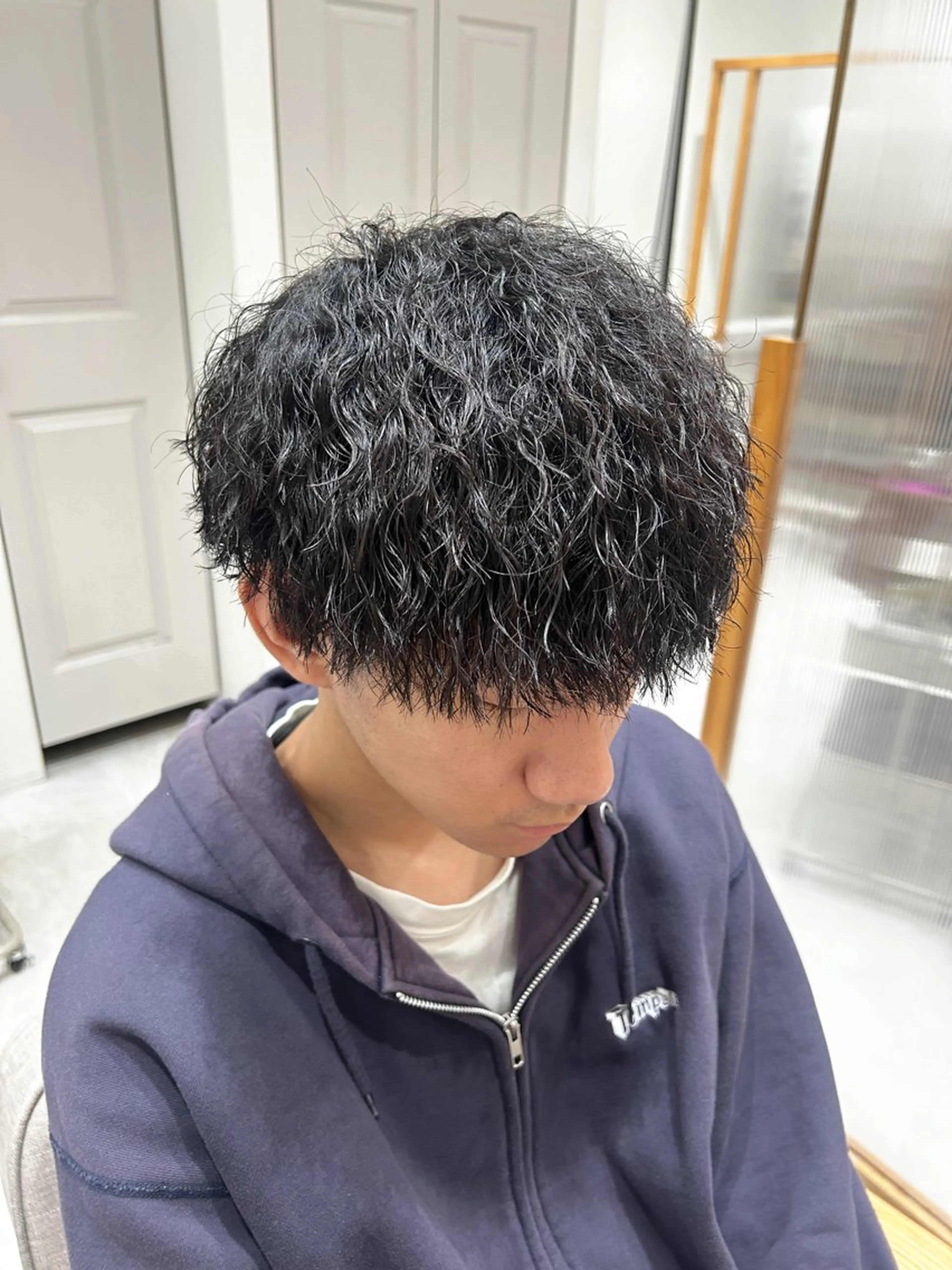 パーマ メンズ カット パーマ トリートメント メンズ特化美容師👾 チカのヘアスタイル