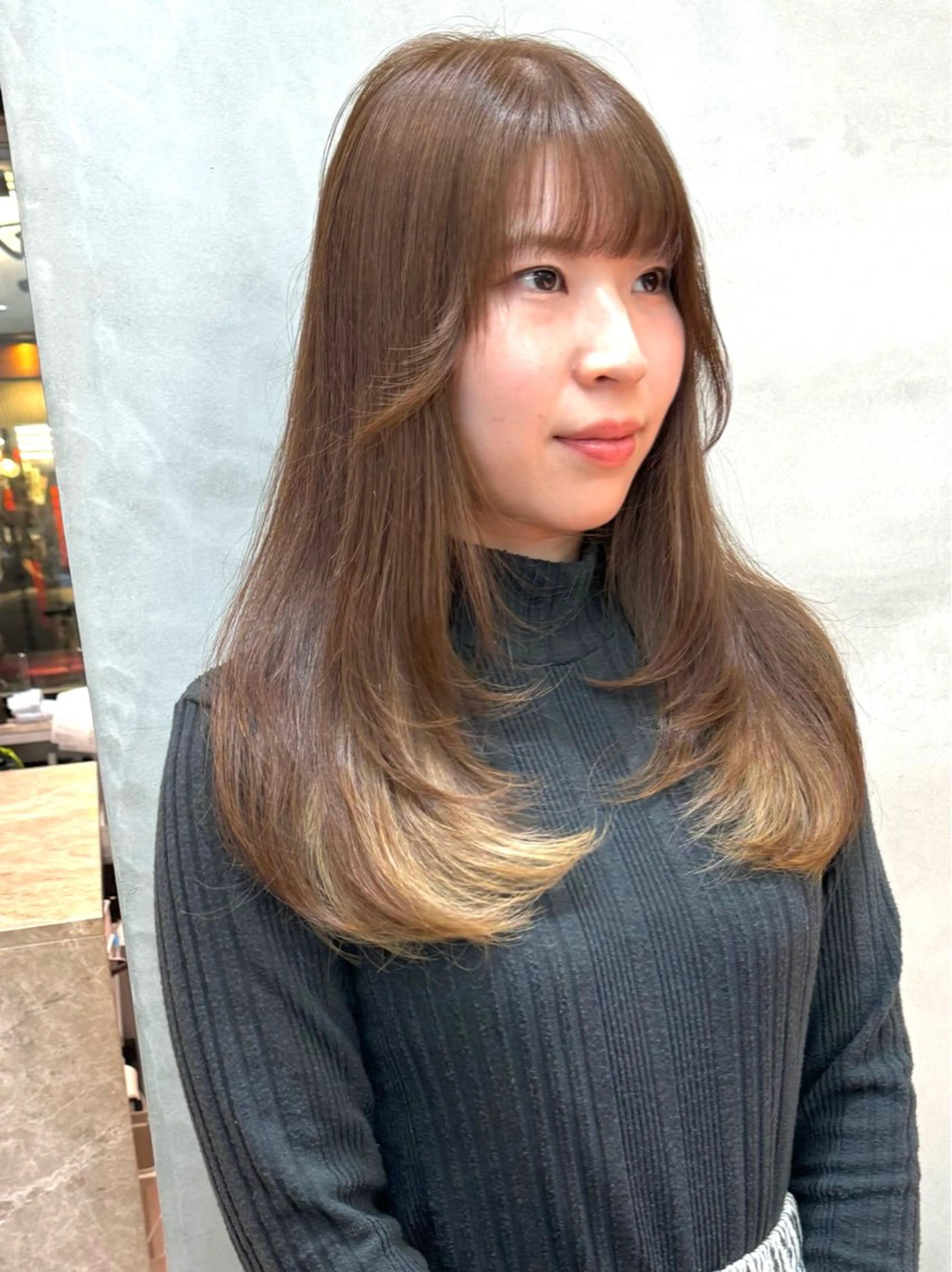 ロング 髪質改善縮毛矯正 リピートNo.1米倉のヘアスタイル