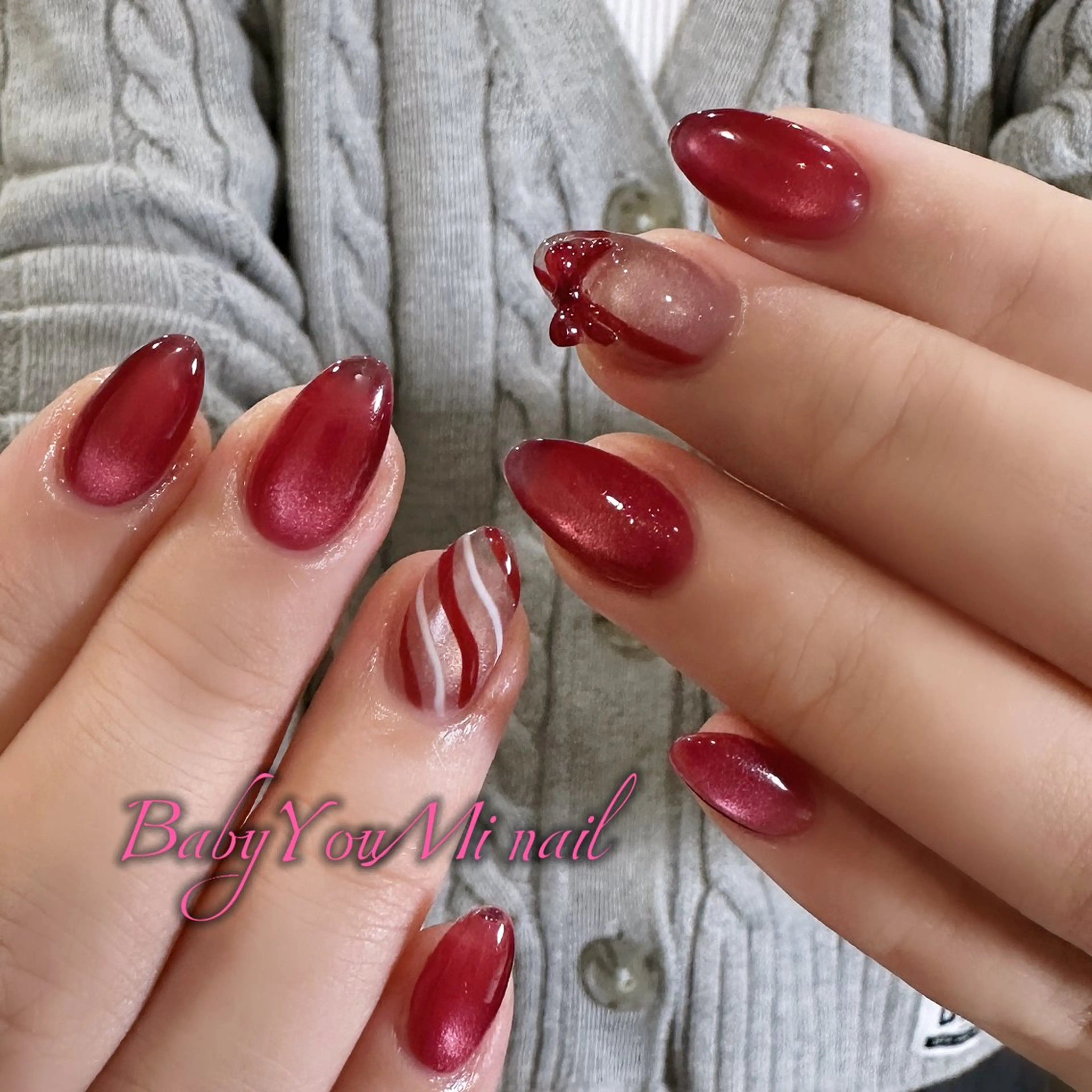 ネイル オーロラネイル 成人式 フレンチネイル ジェルネイル ガラスフレンチ ハンドネイル ハンドケア BabyYouMi nailのネイルデザイン