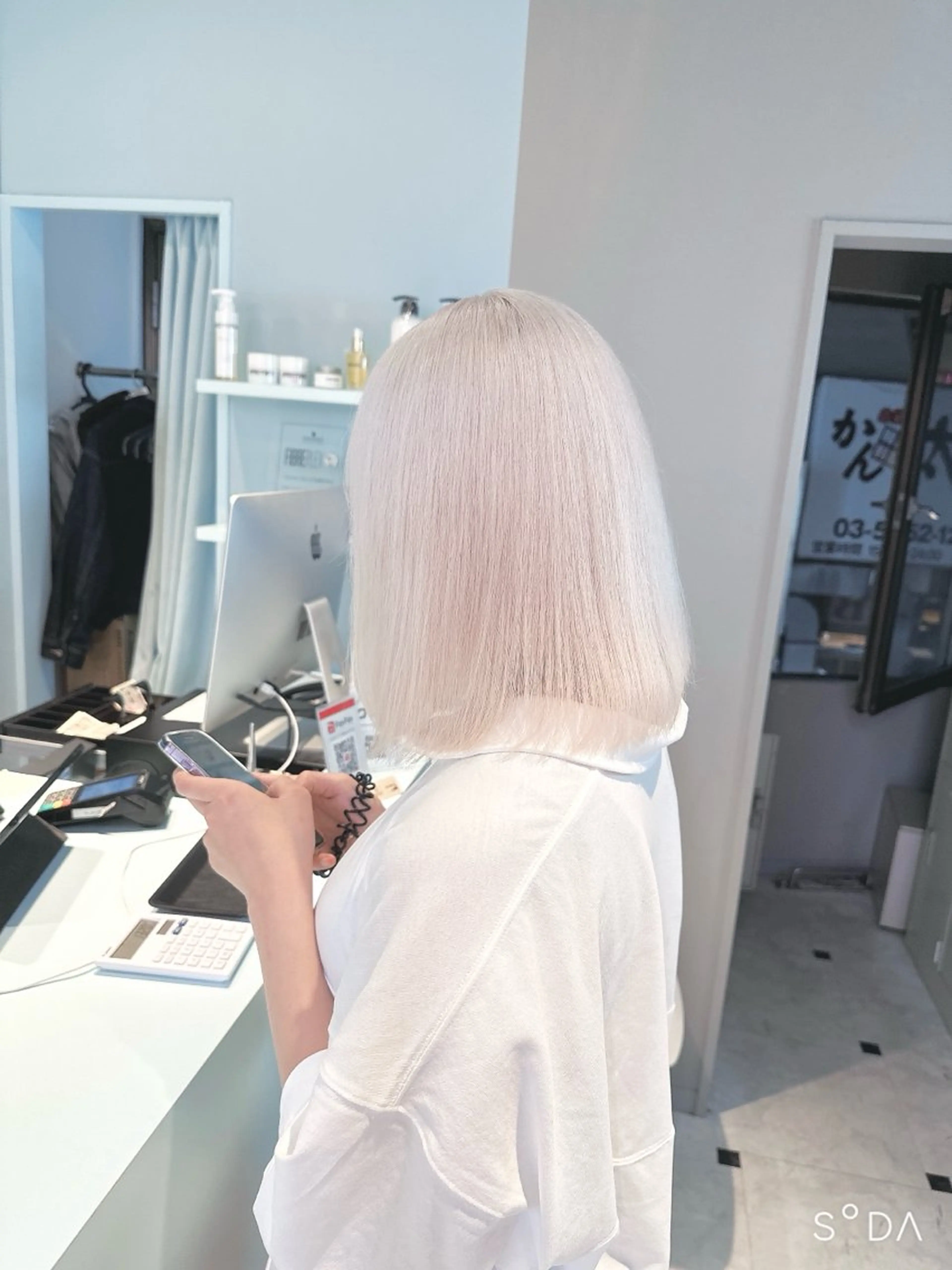 ミディアム カラー 🪄池袋ハイトーン 🪄ブリーチカラーのヘアスタイル