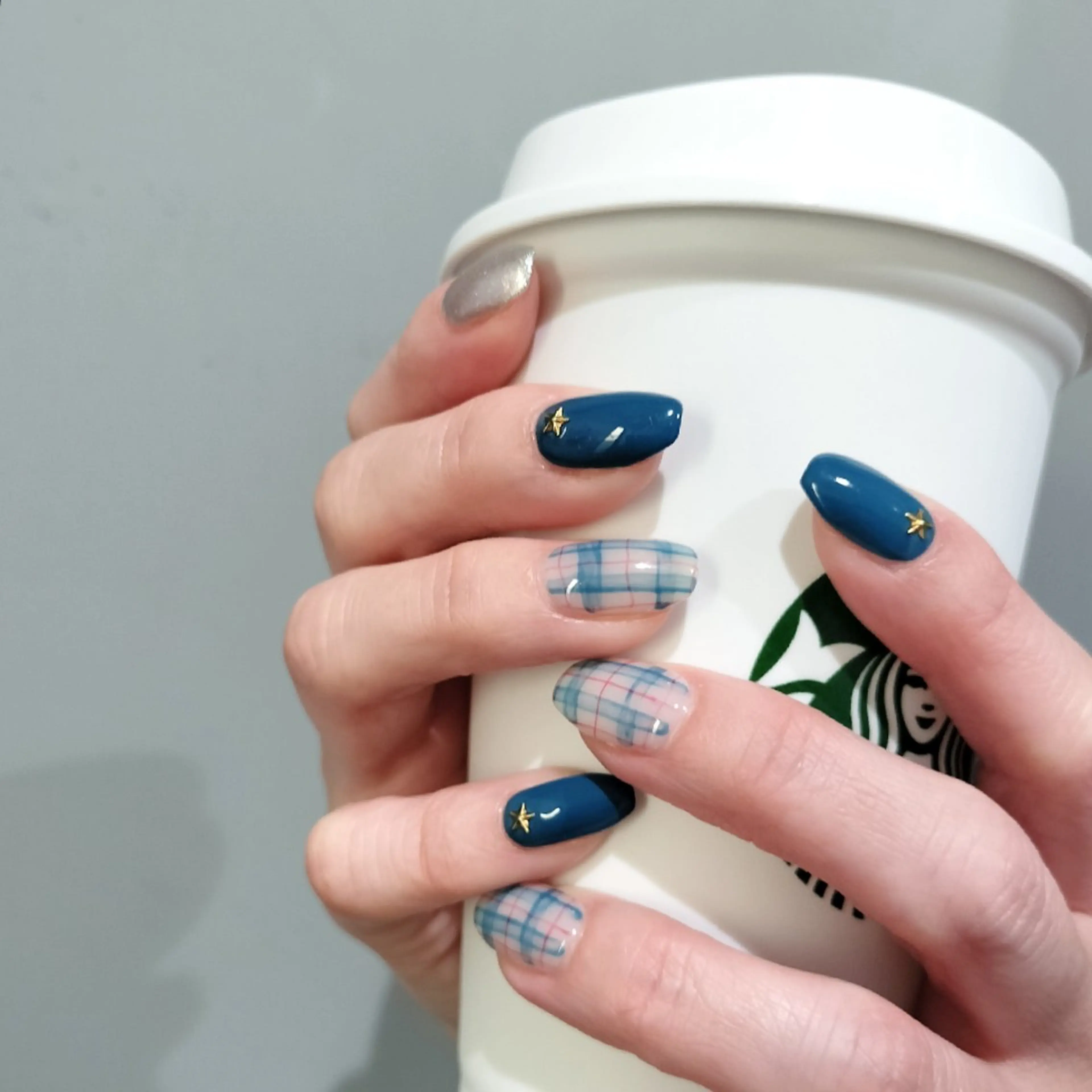 ネイル ハンドネイル She by M【シーバイエム】パラジェル/ニュアンスネイル所属・She by M. Ryoukaのネイルデザイン