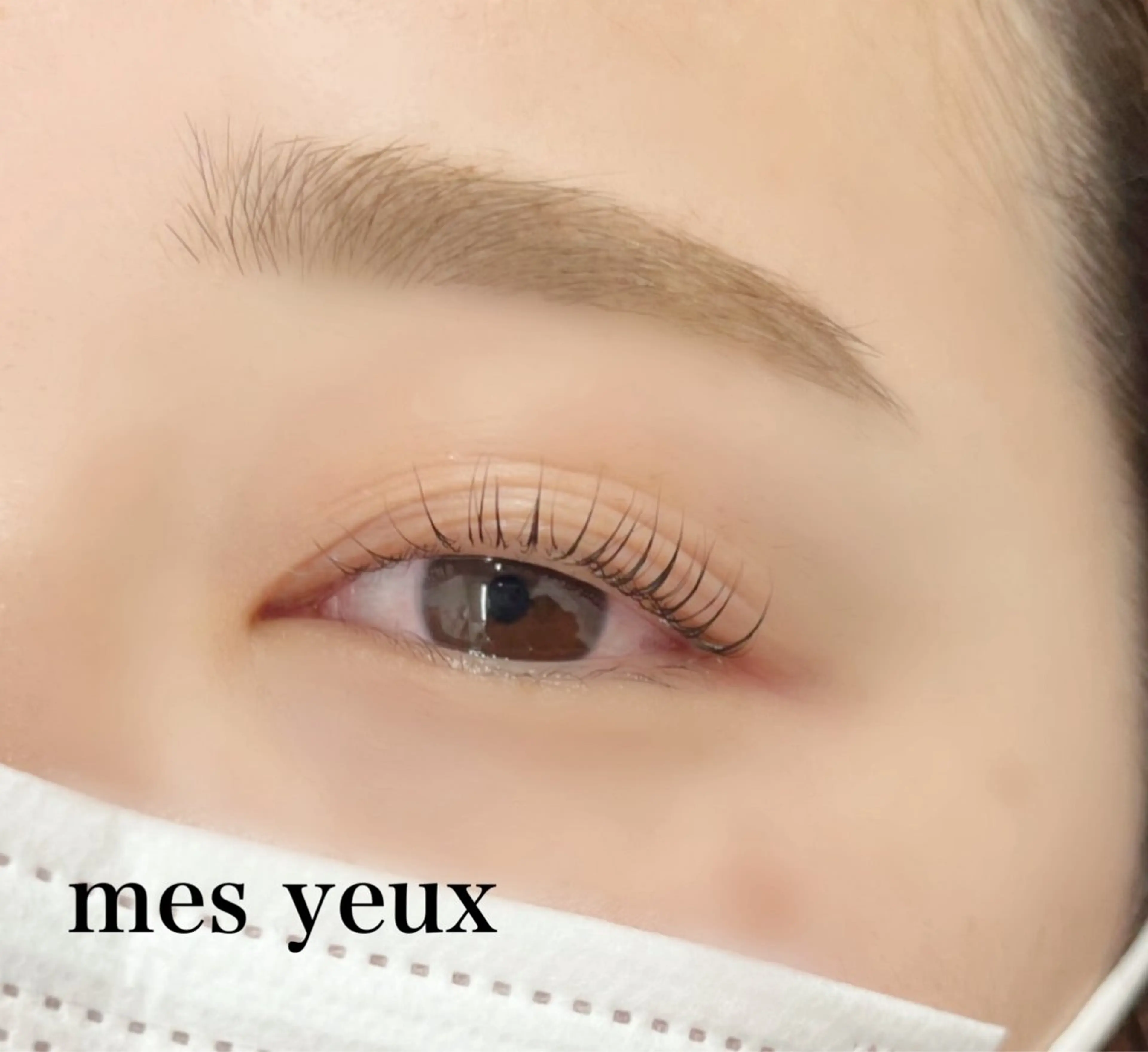 アイブロウ 眉毛ワックス脱毛 マツパ mes yeux eye salon.のマツエク・マツパデザイン