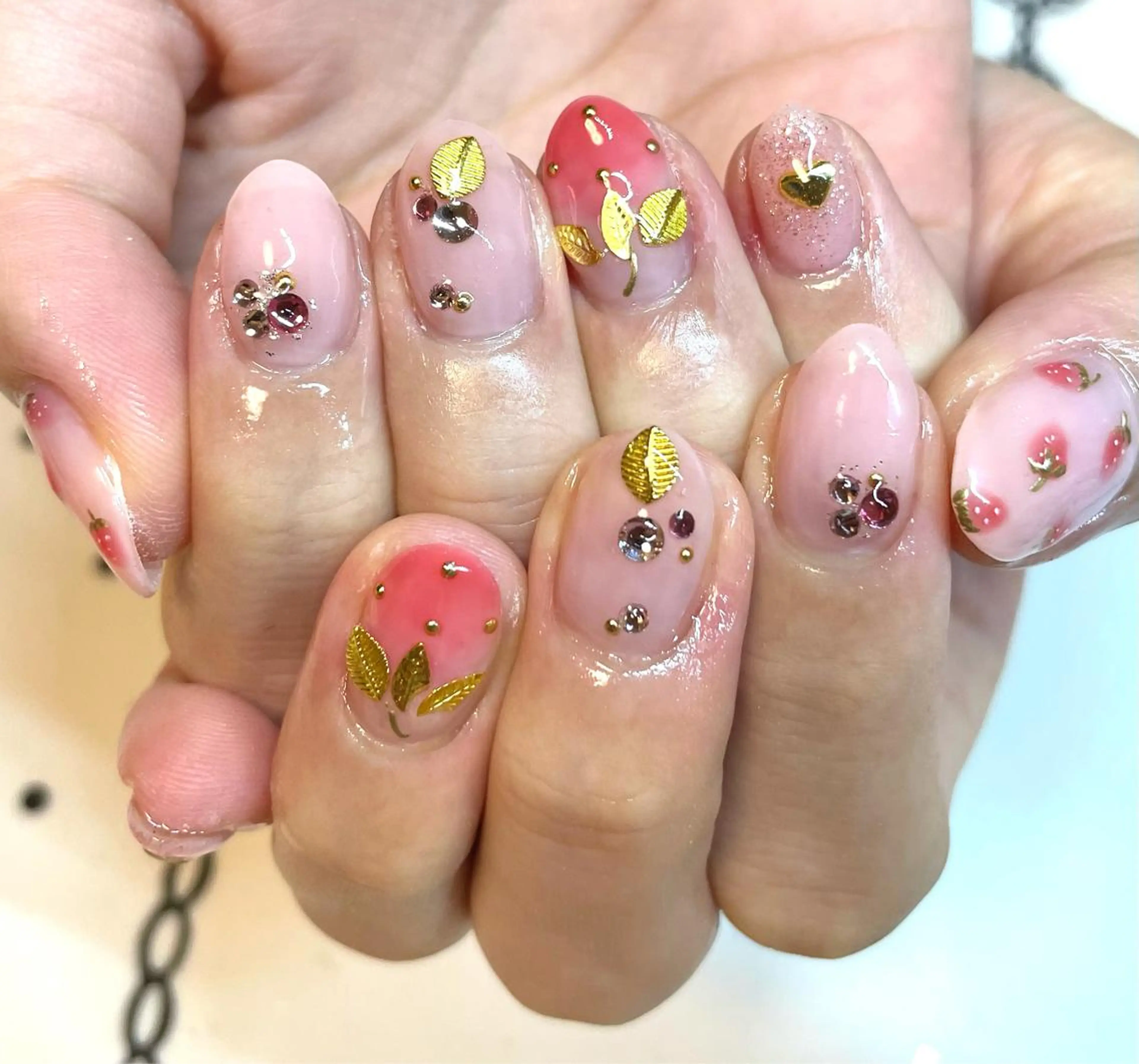 ネイル ハンドネイル nailsalon sugarr所属・nailist cocoのネイルデザイン