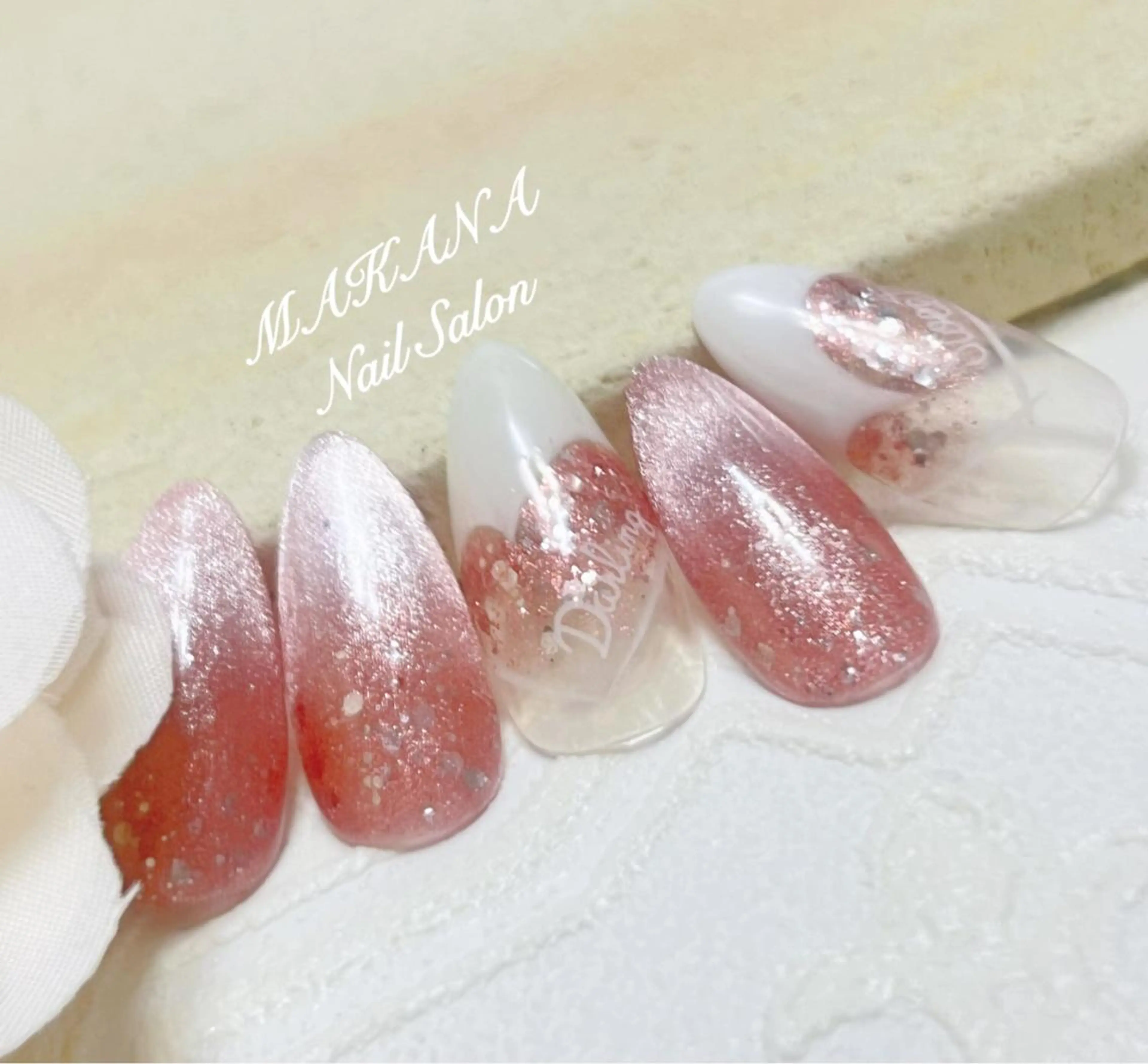 アートネイル2本の写真