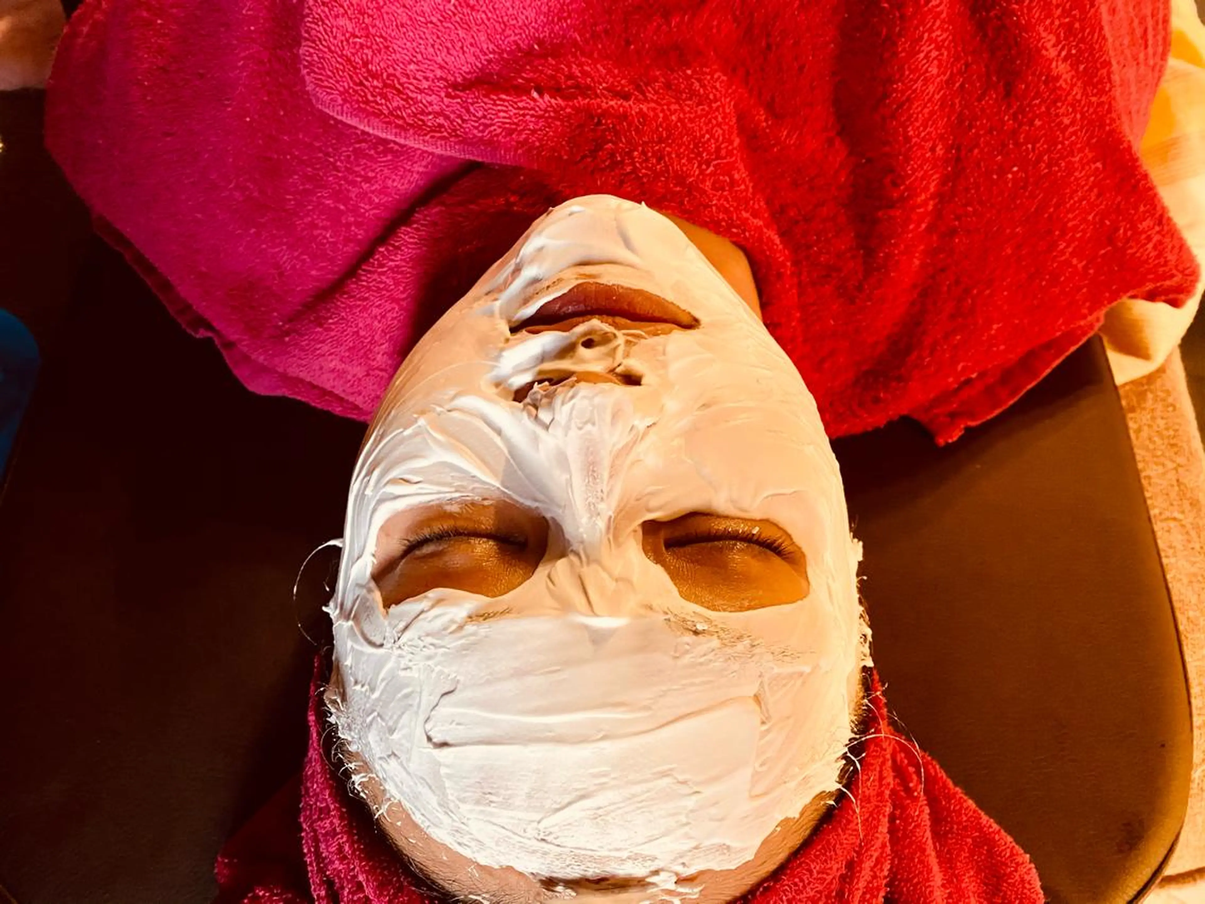 Mandarin Orange所属・毛穴から始める肌メン テマンダリンオレンジのエステ・リラクイメージ