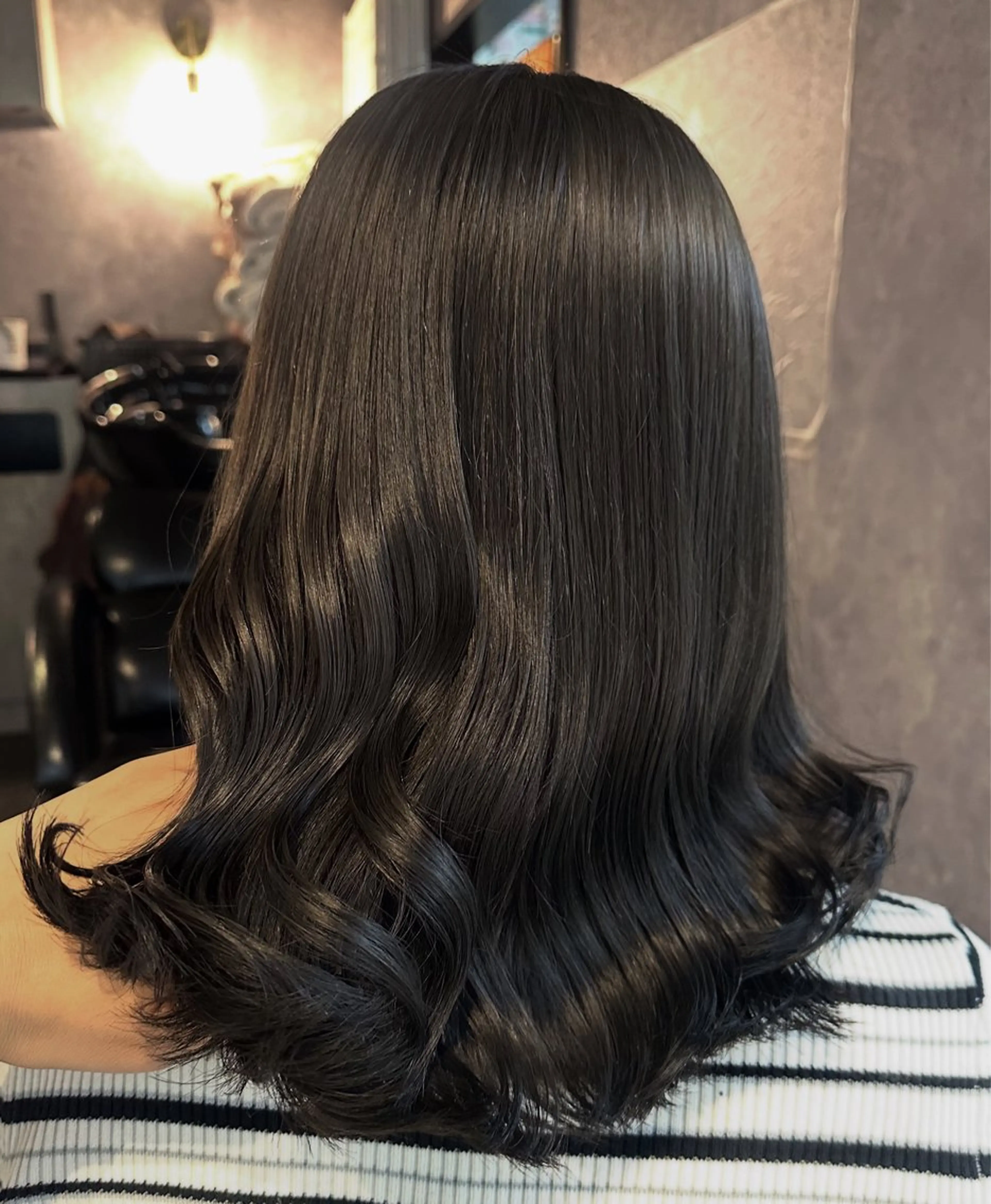 ミディアム カラー Hina🐣 elubylovisのヘアスタイル