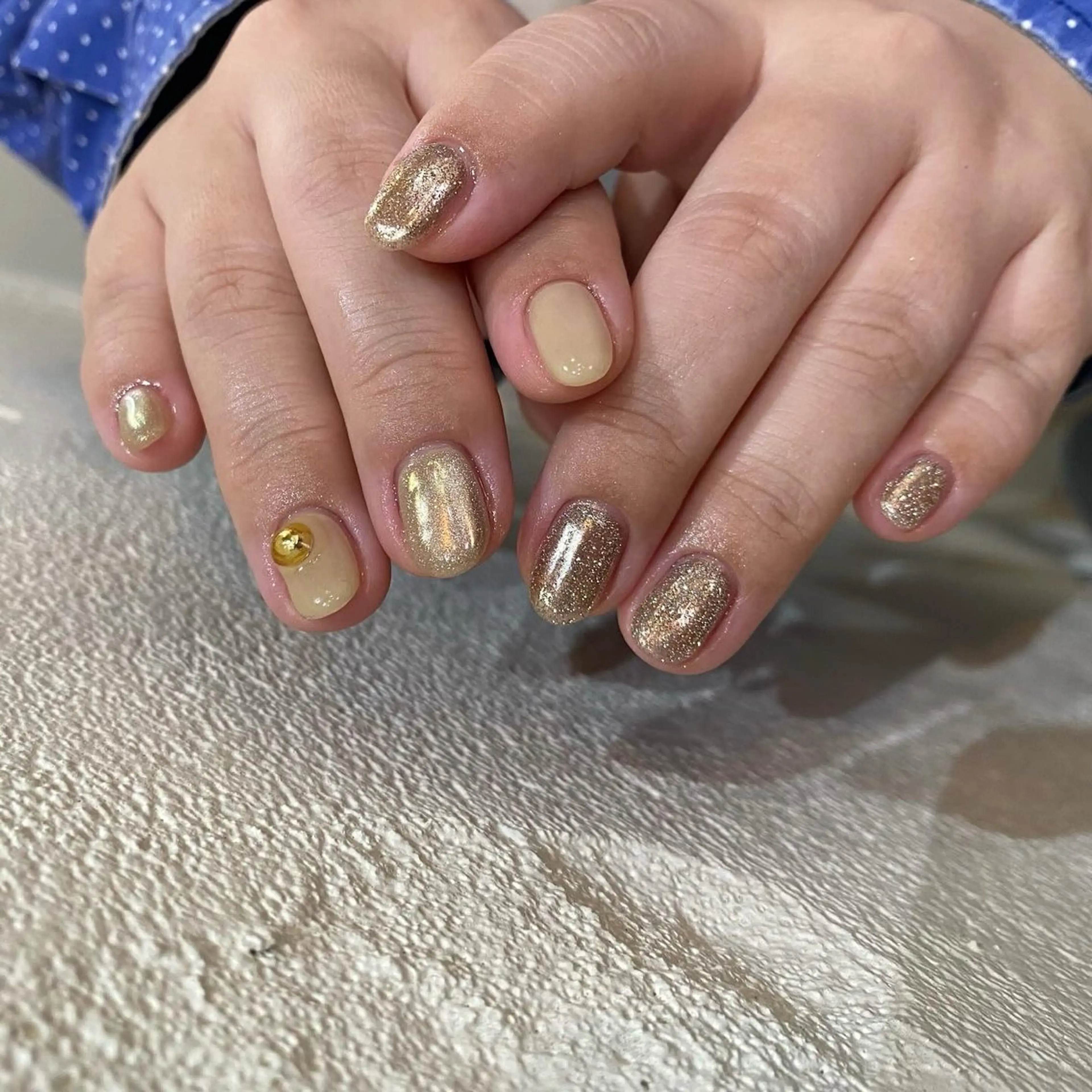 ネイル 黄色 ハンドネイル nable.所属・栗林 実莉のネイルデザイン