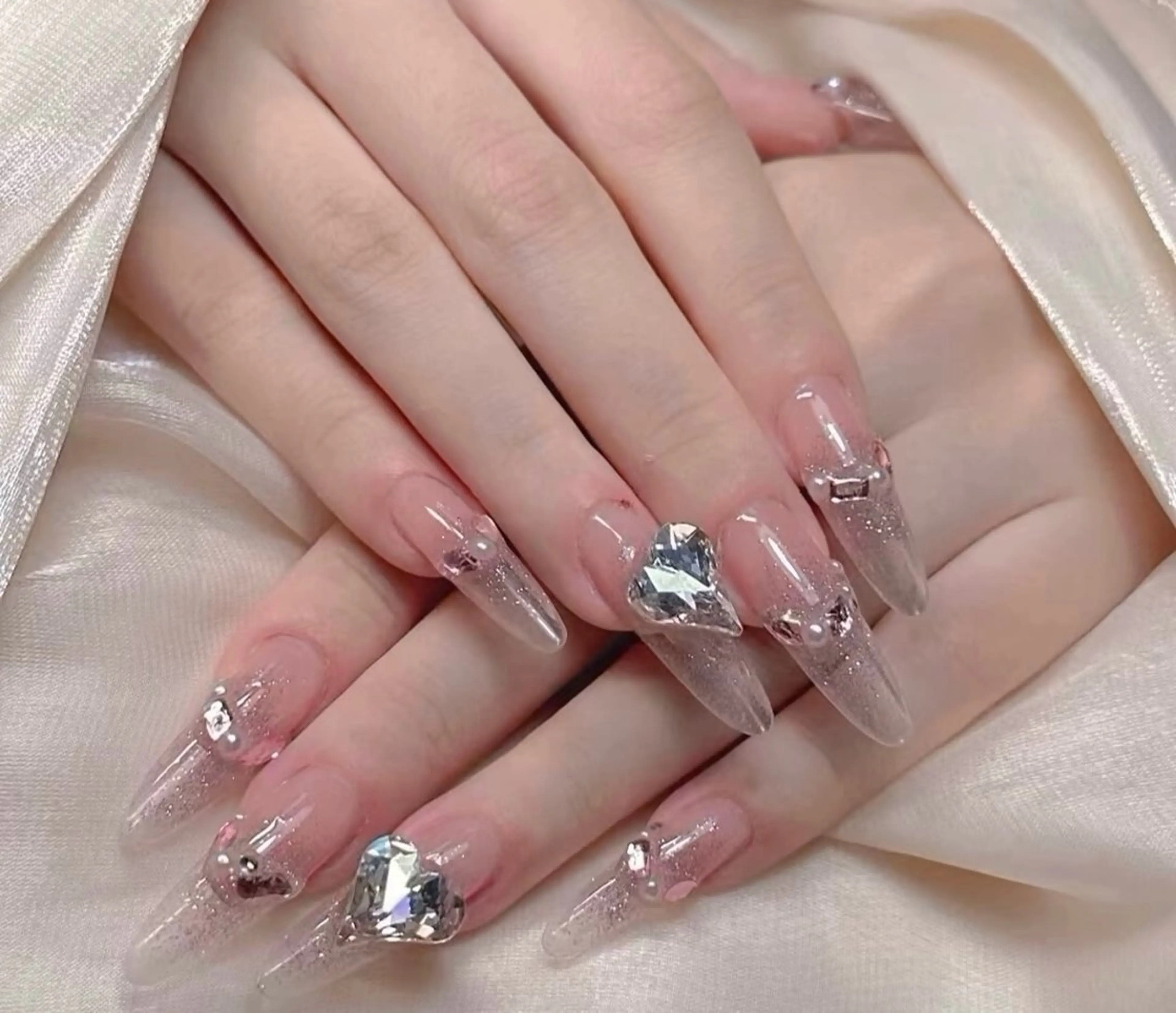 ネイル チークネイル 長さ出し フレンチネイル ガーリー 韓国ネイル sun nail池袋 モデル募集のネイルデザイン