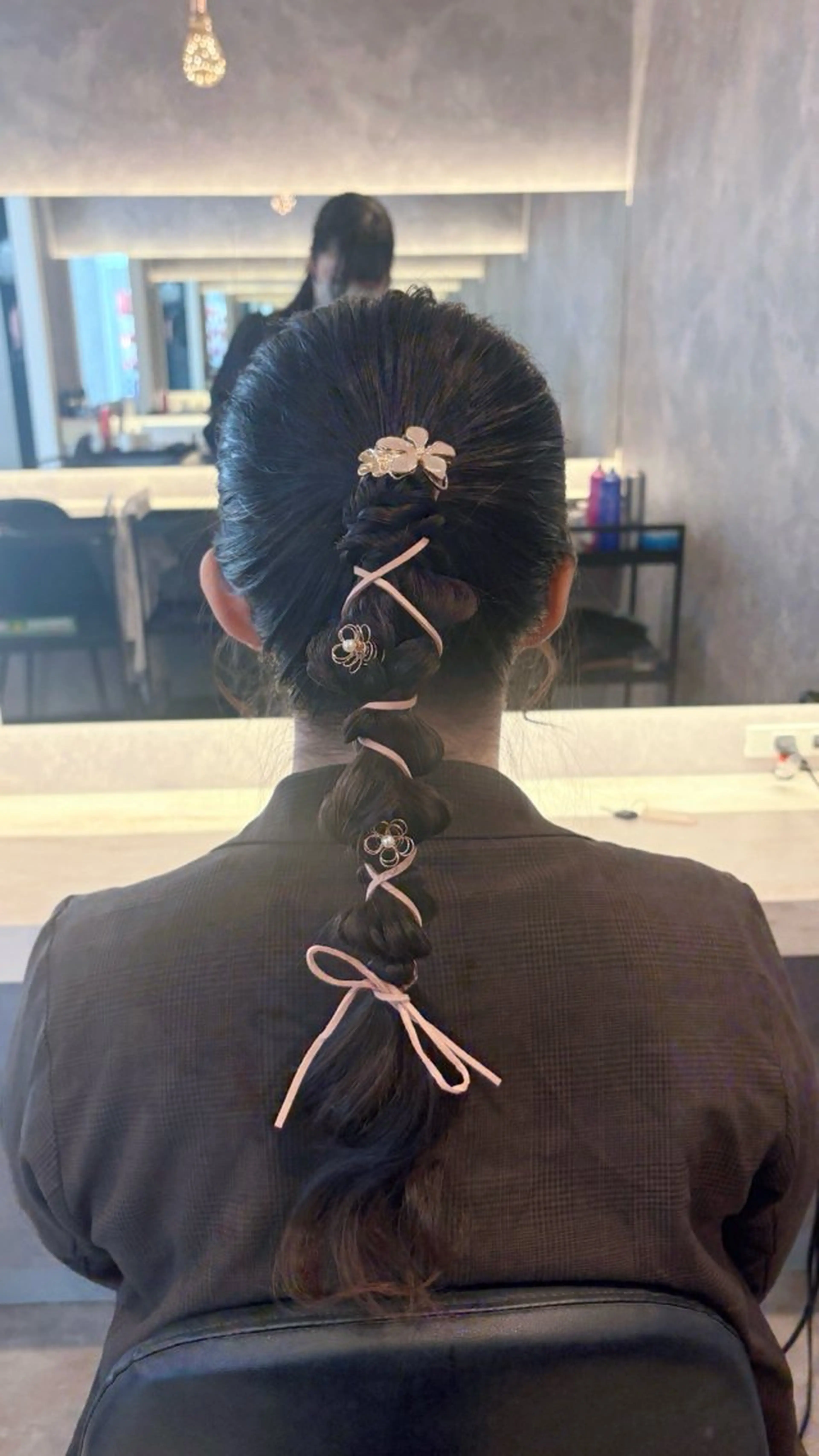 ロング ヘアアレンジ ヘアセット Maho ブリーチモデル募集中のヘアスタイル