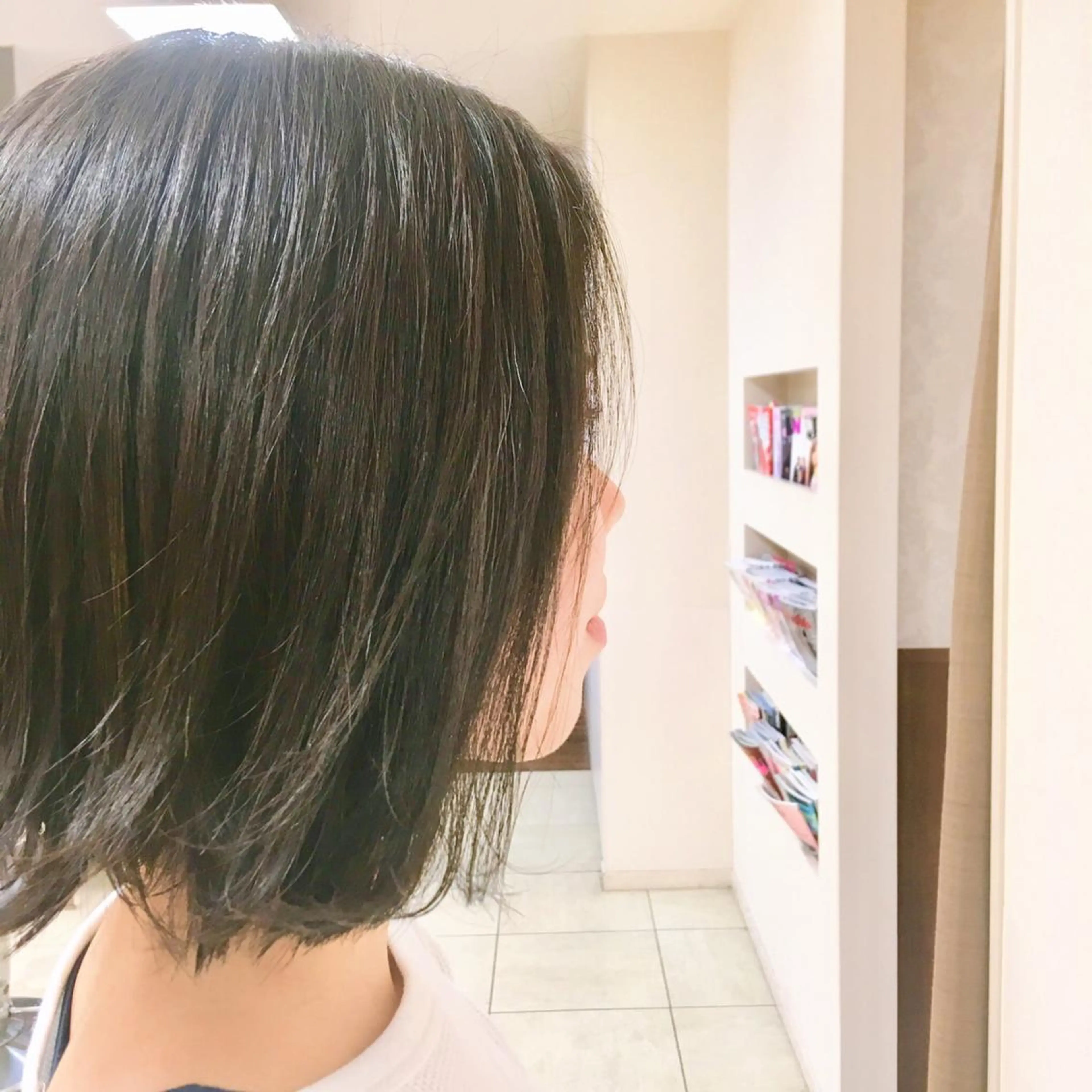 ミディアム カラー ヘアアレンジ カット ヘアカラー トリートメント 【Sweep】おじま のぞみのヘアスタイル