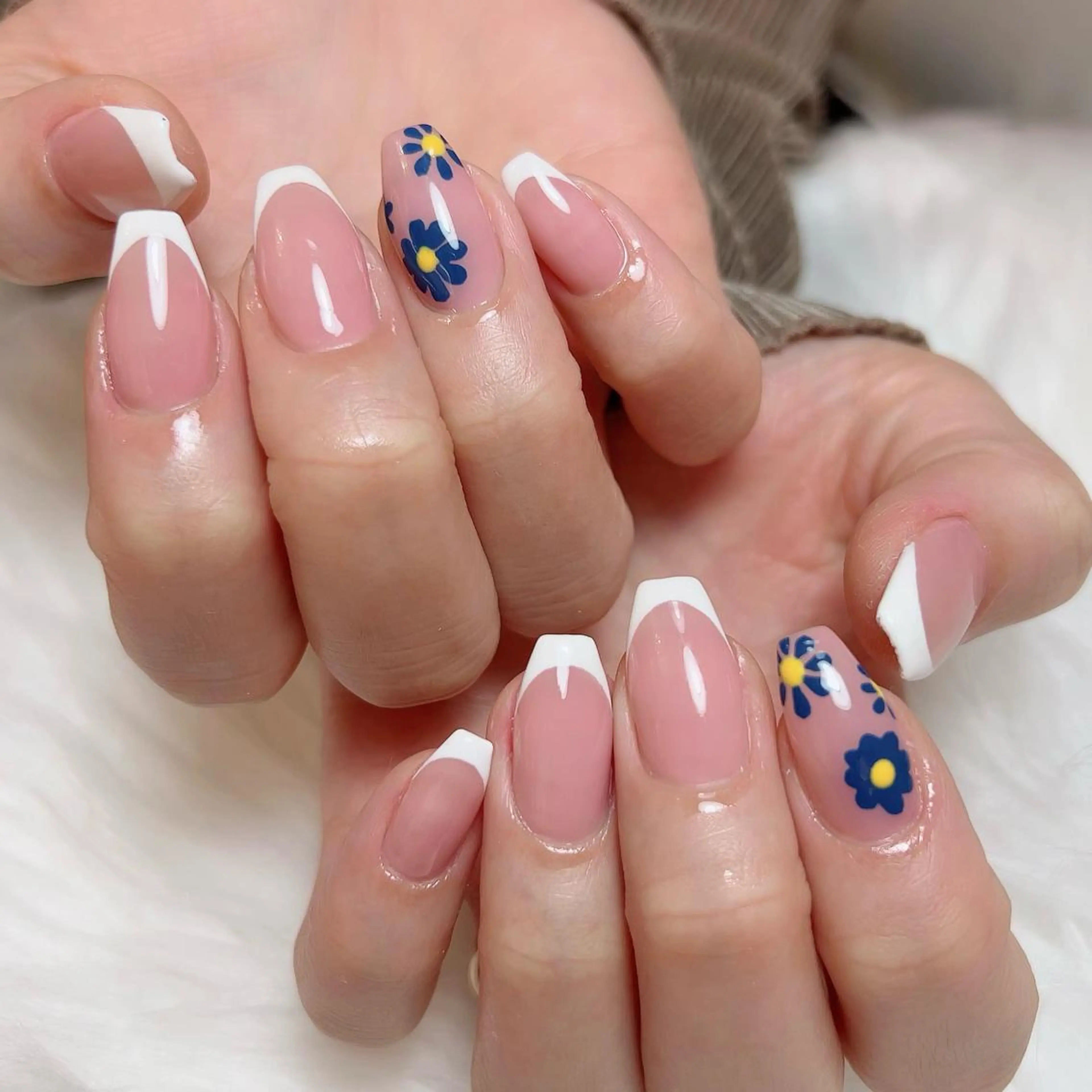 ネイル Private Nail Salon EM所属・Nail salon EM（エム）諸星のネイルデザイン