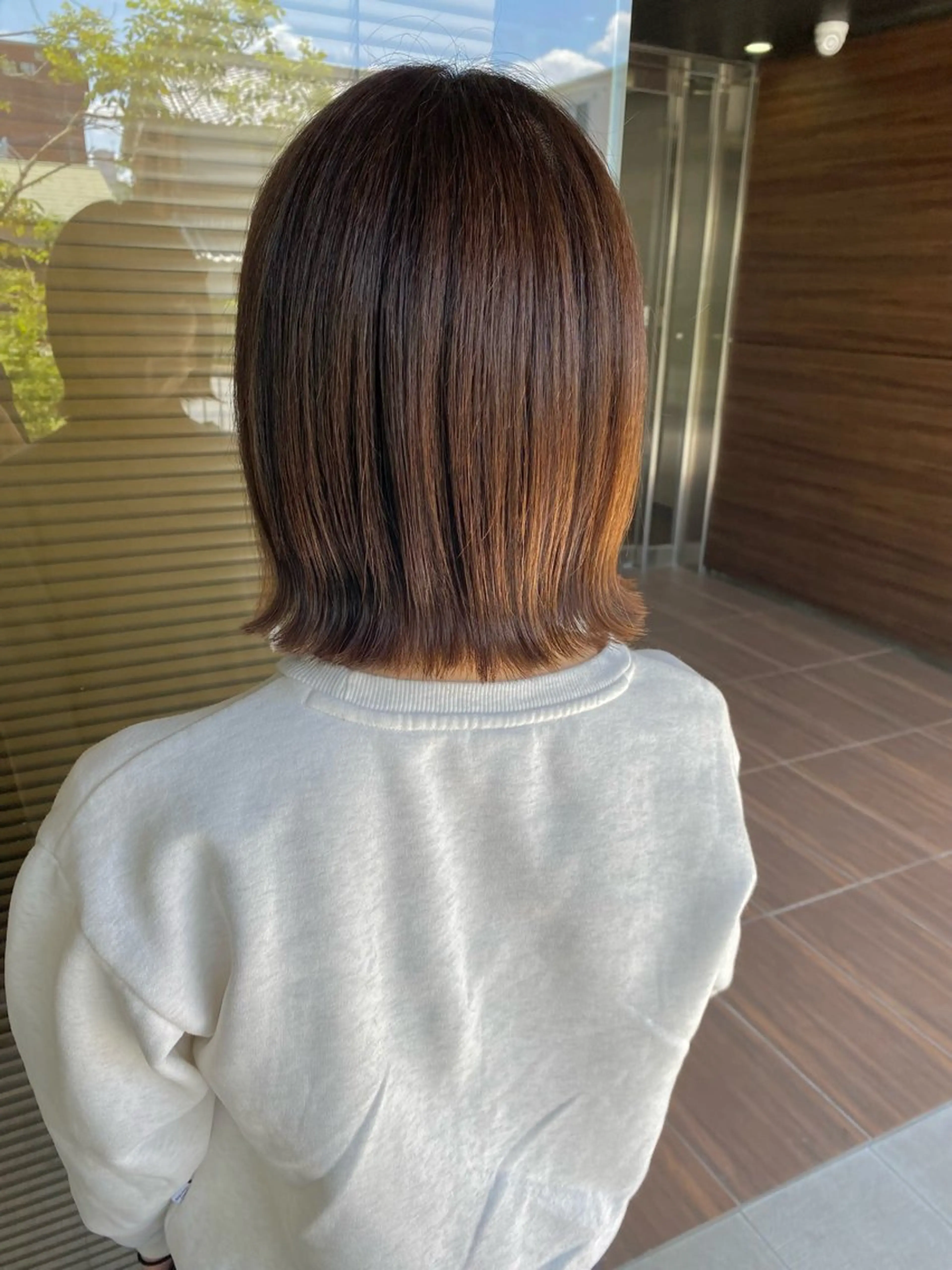 ショート 切りっぱなしボブ ボブ ショートヘア 外ハネヘア ef西大寺所属・Koyo  ボブ / レイヤースタイルのヘアスタイル