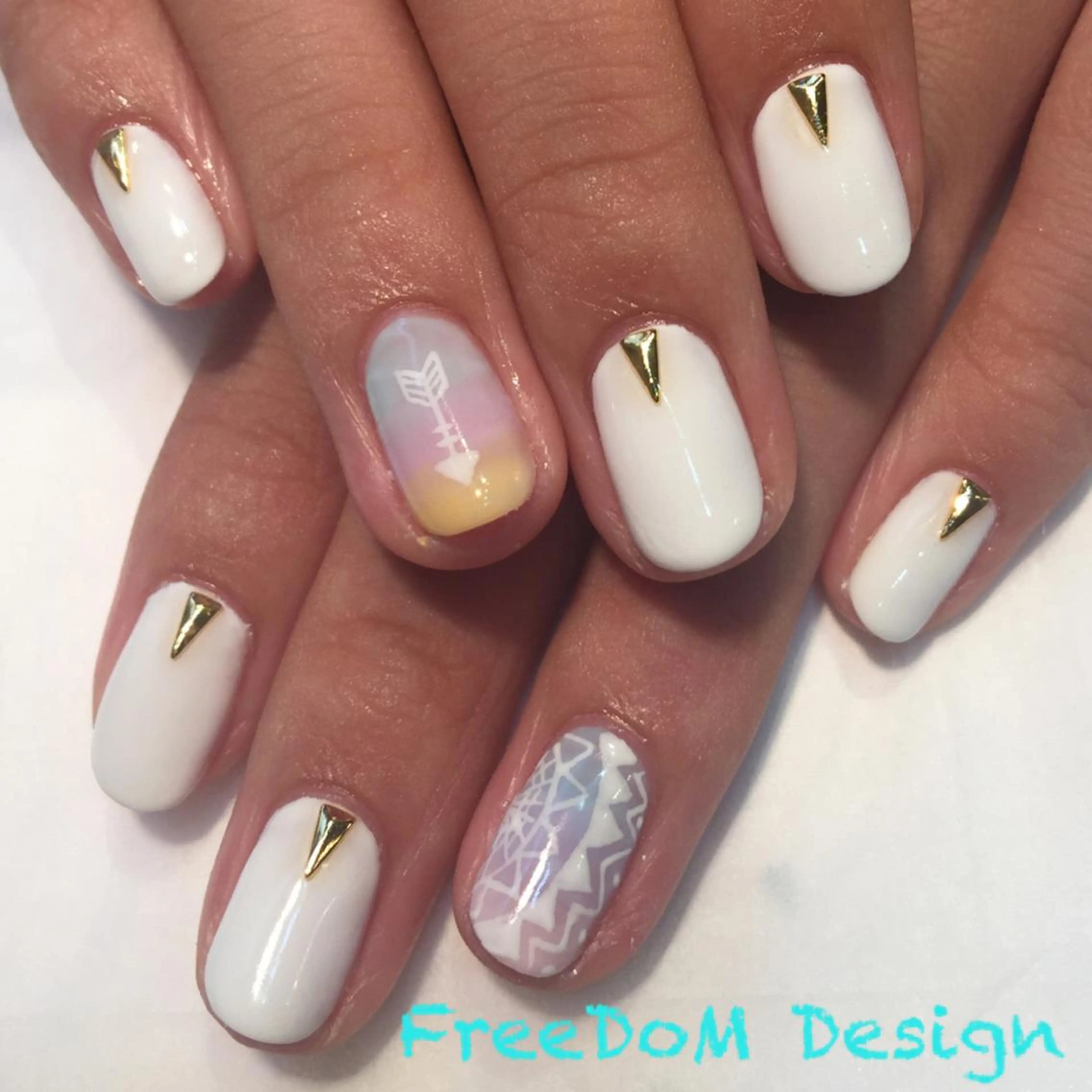 ネイル アートネイル ＦreeDoＭ   Design所属・W KUMIのネイルデザイン