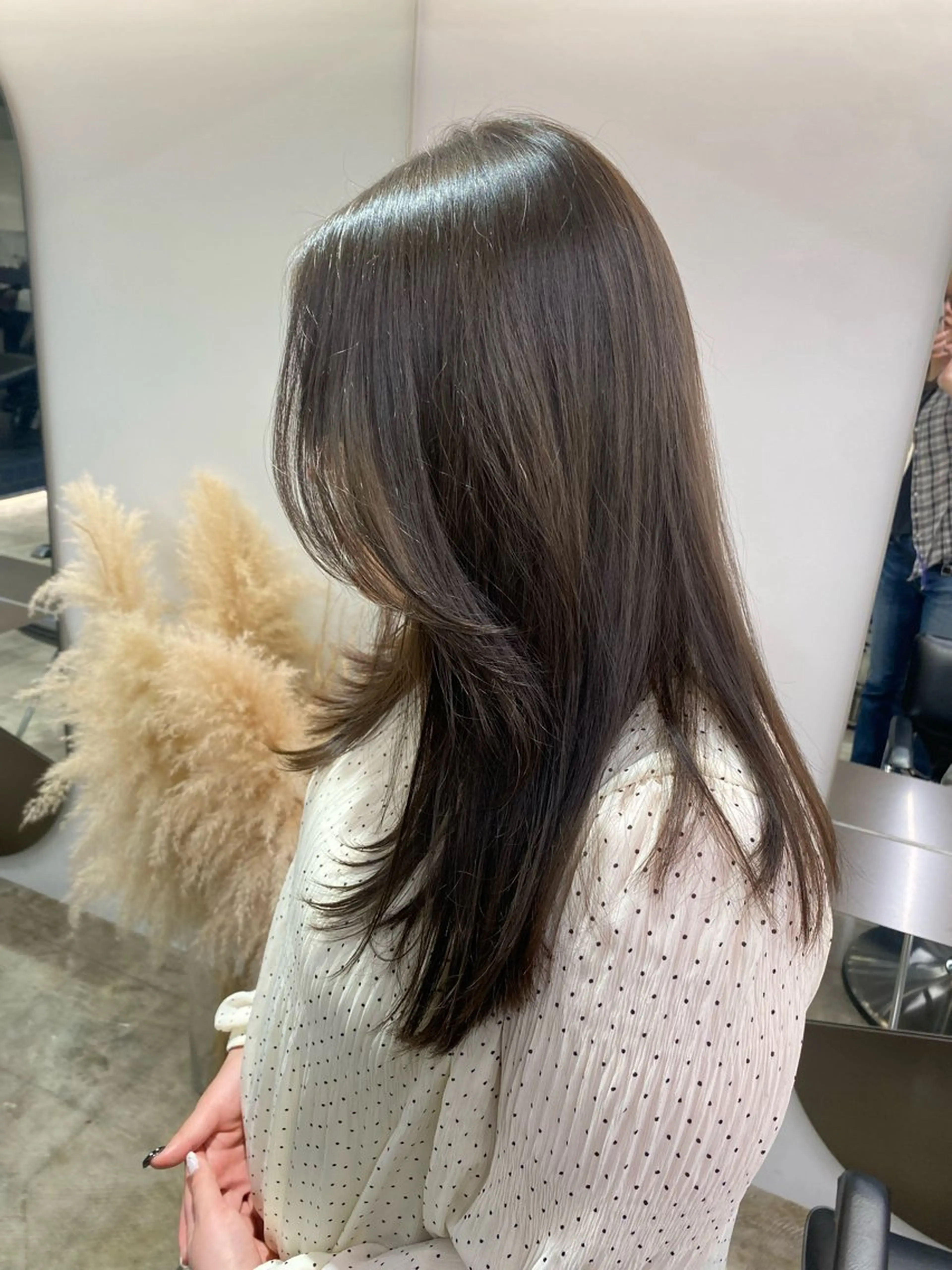 ✂︎【👩🏼レイヤーカット+カラー】(肩下の方)の写真