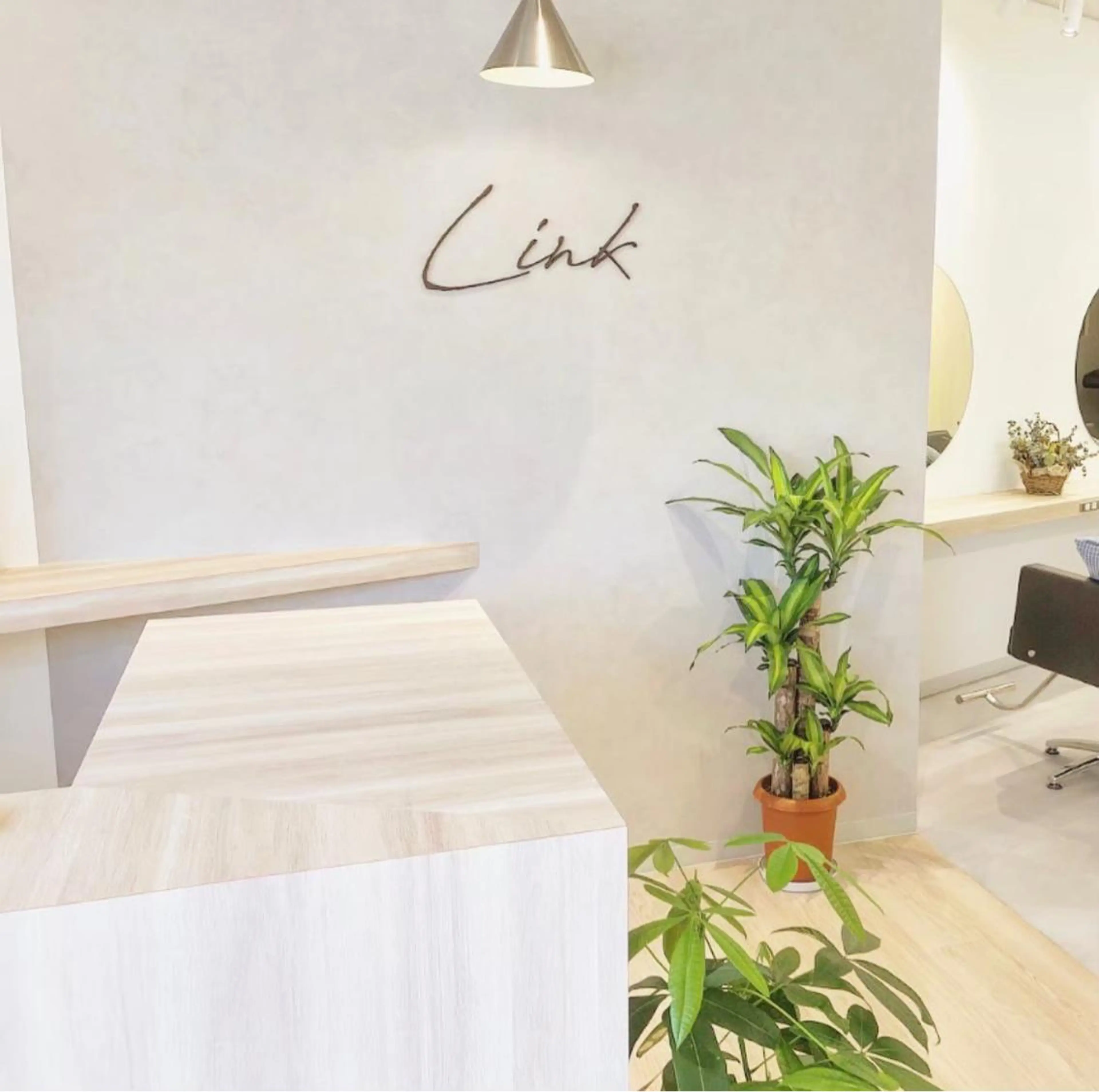 ミディアム カラー パーマ ヘアアレンジ メンズ マツエク・マツパ アイブロウ 🤍カセ ヒロミ🤍 平塚美容室 Linkのマツエク・マツパデザイン