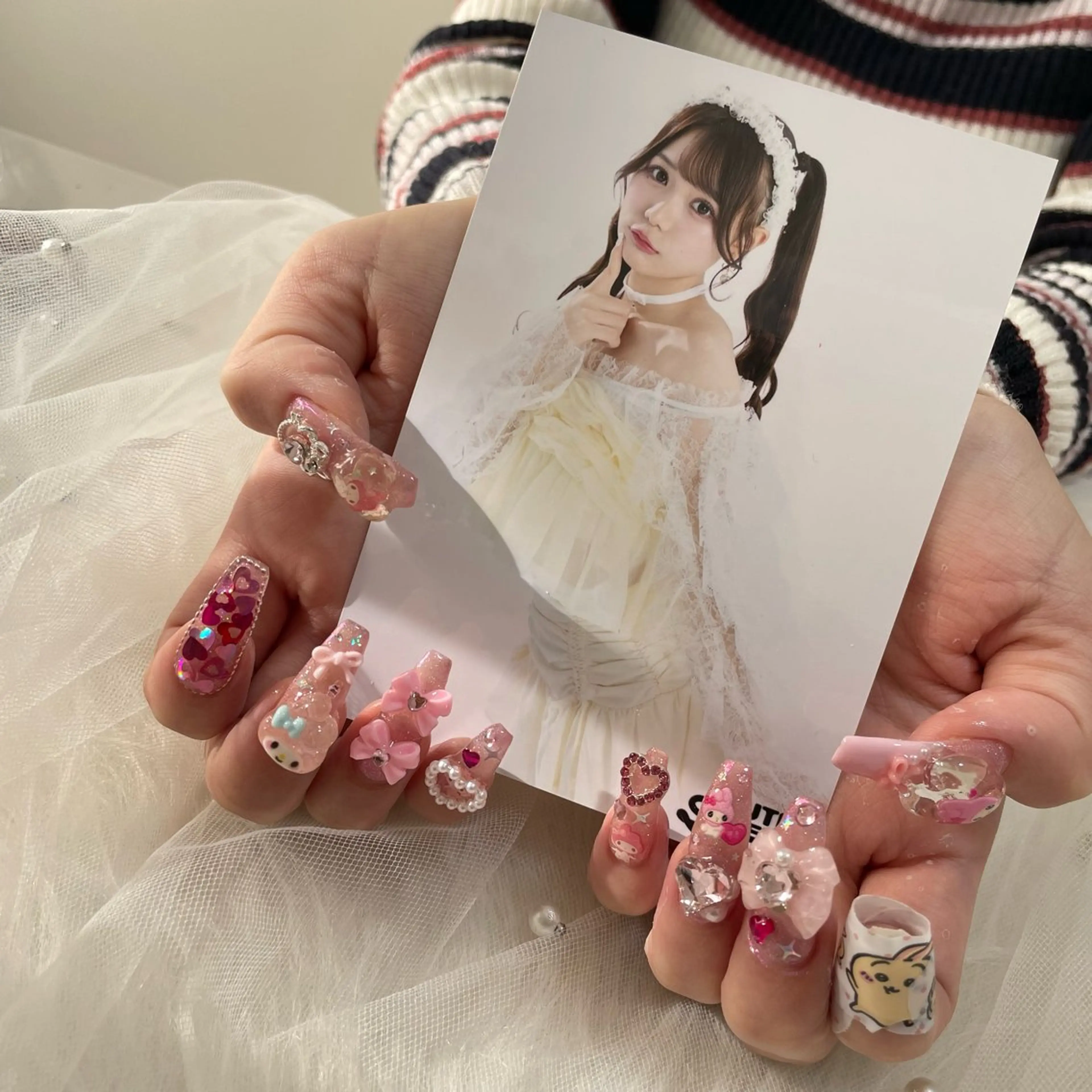 ネイル チークネイル フラッシュネイル ジェルネイル ハート ラメ(グリッター) ハンドネイル Sugar. ひかり໒꒱˚.*のネイルデザイン