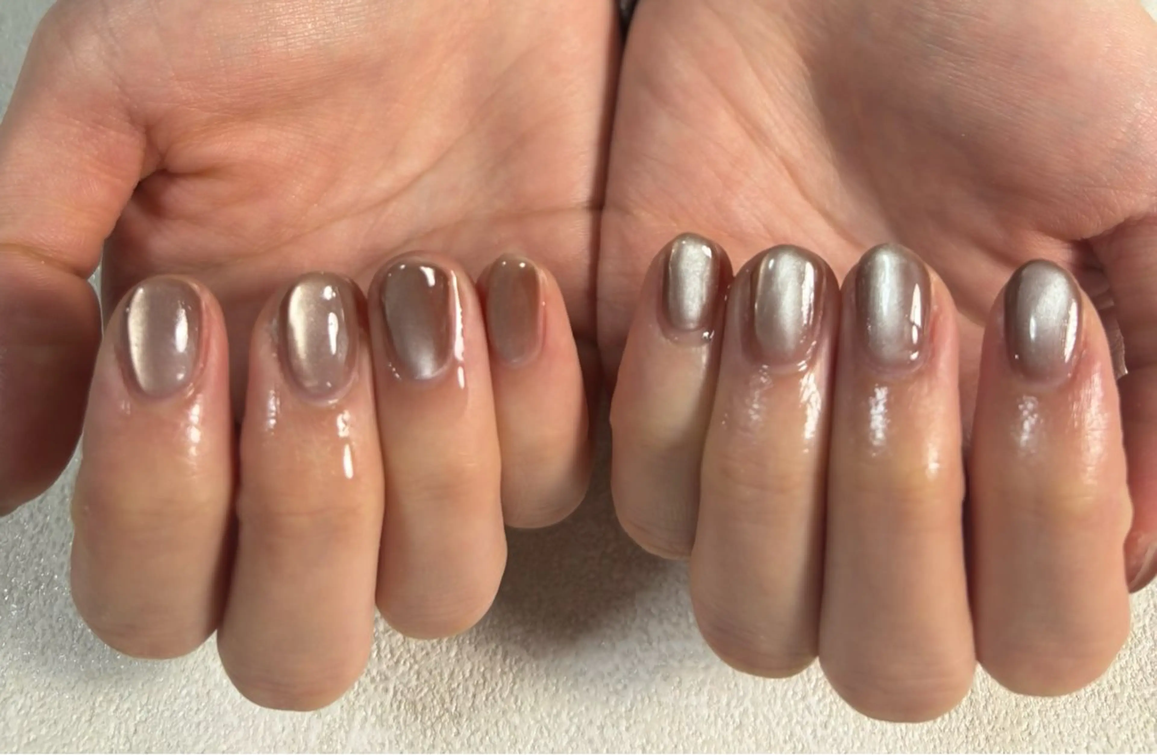 ネイル オーロラネイル ブルー フットネイル フレンチネイル ジェルネイル ハンドネイル kiki nail たまプラーザのネイルデザイン