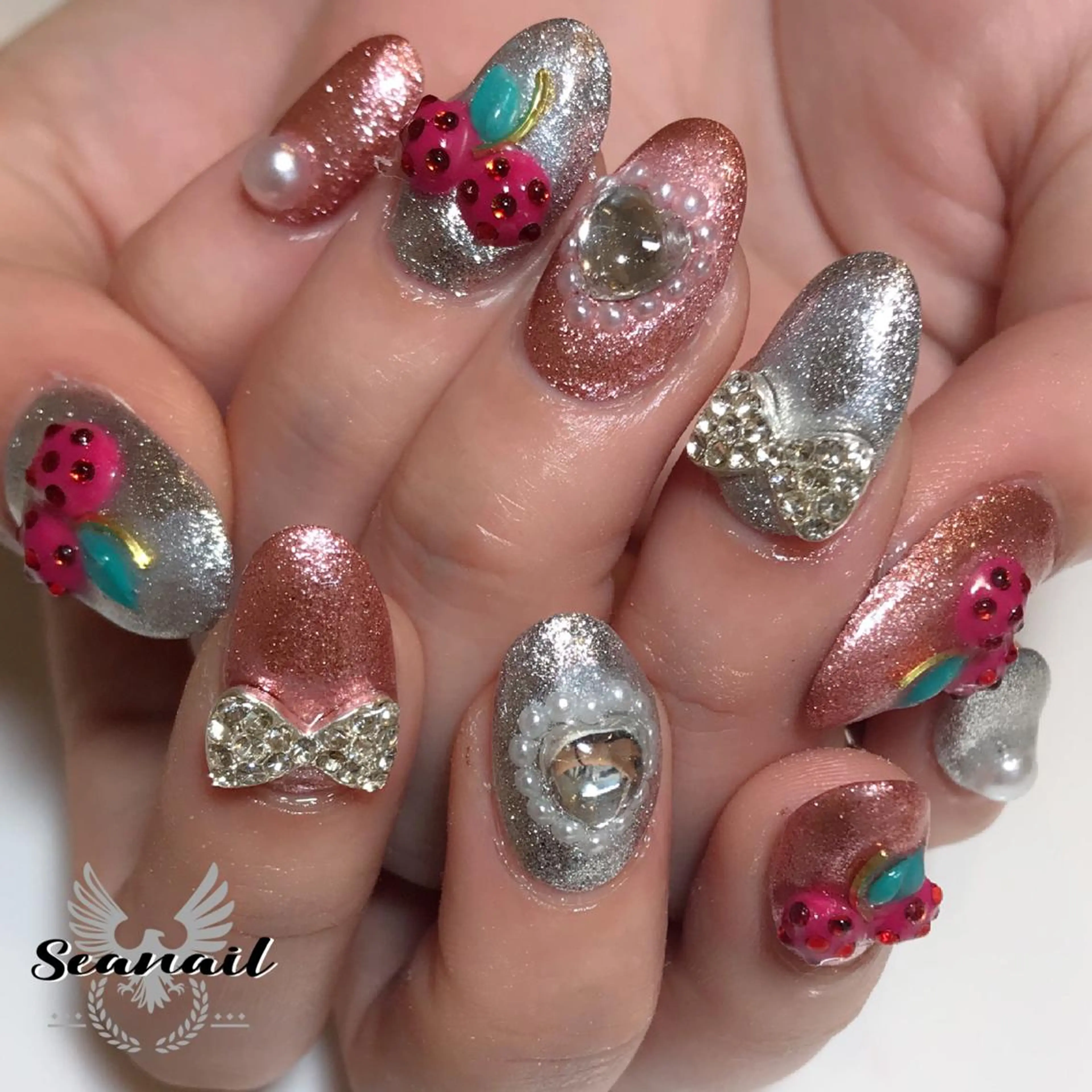 ネイル 小尾 栞のネイルデザイン