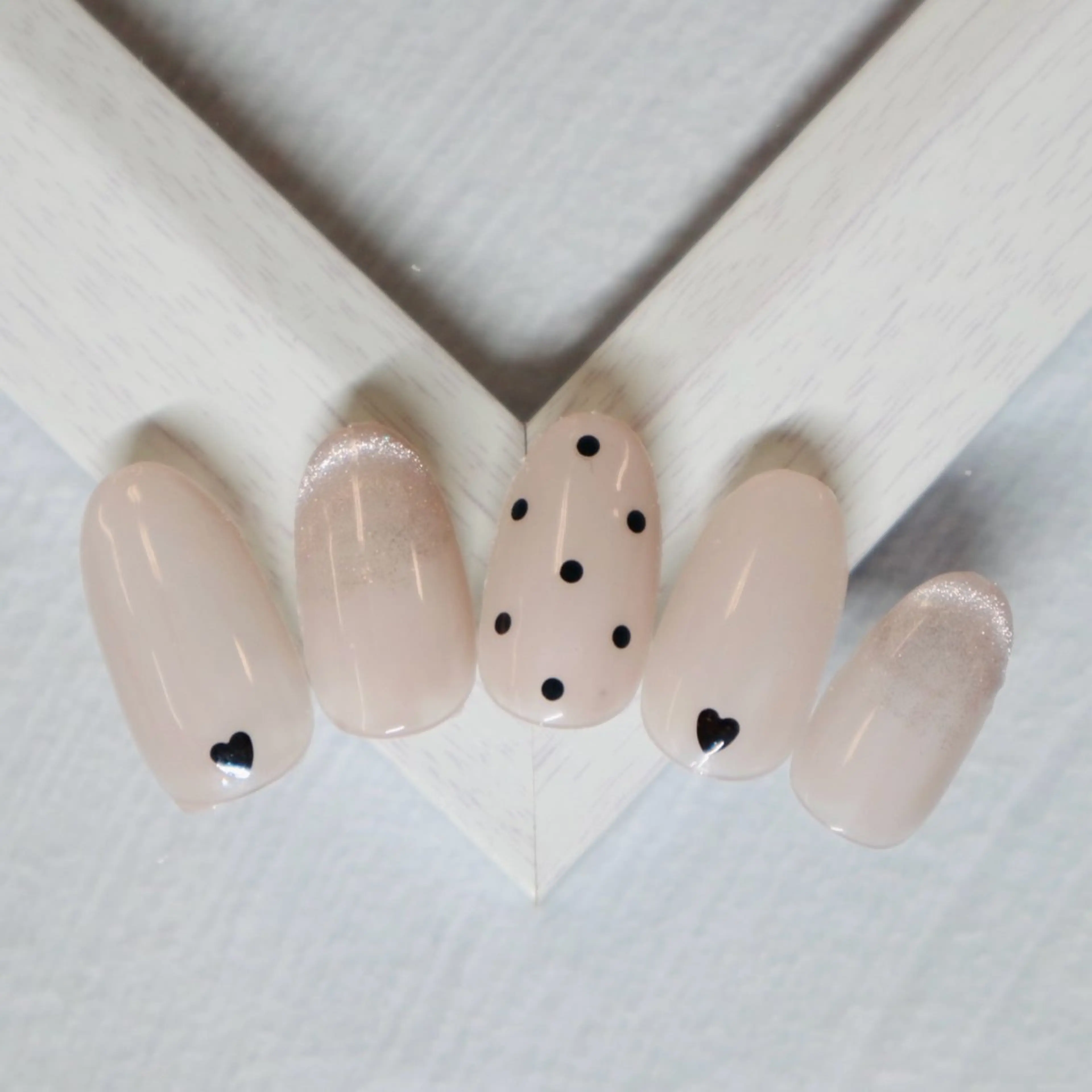 ネイル L‘ねいる 江坂店 エルネイルエサカテンのネイルデザイン