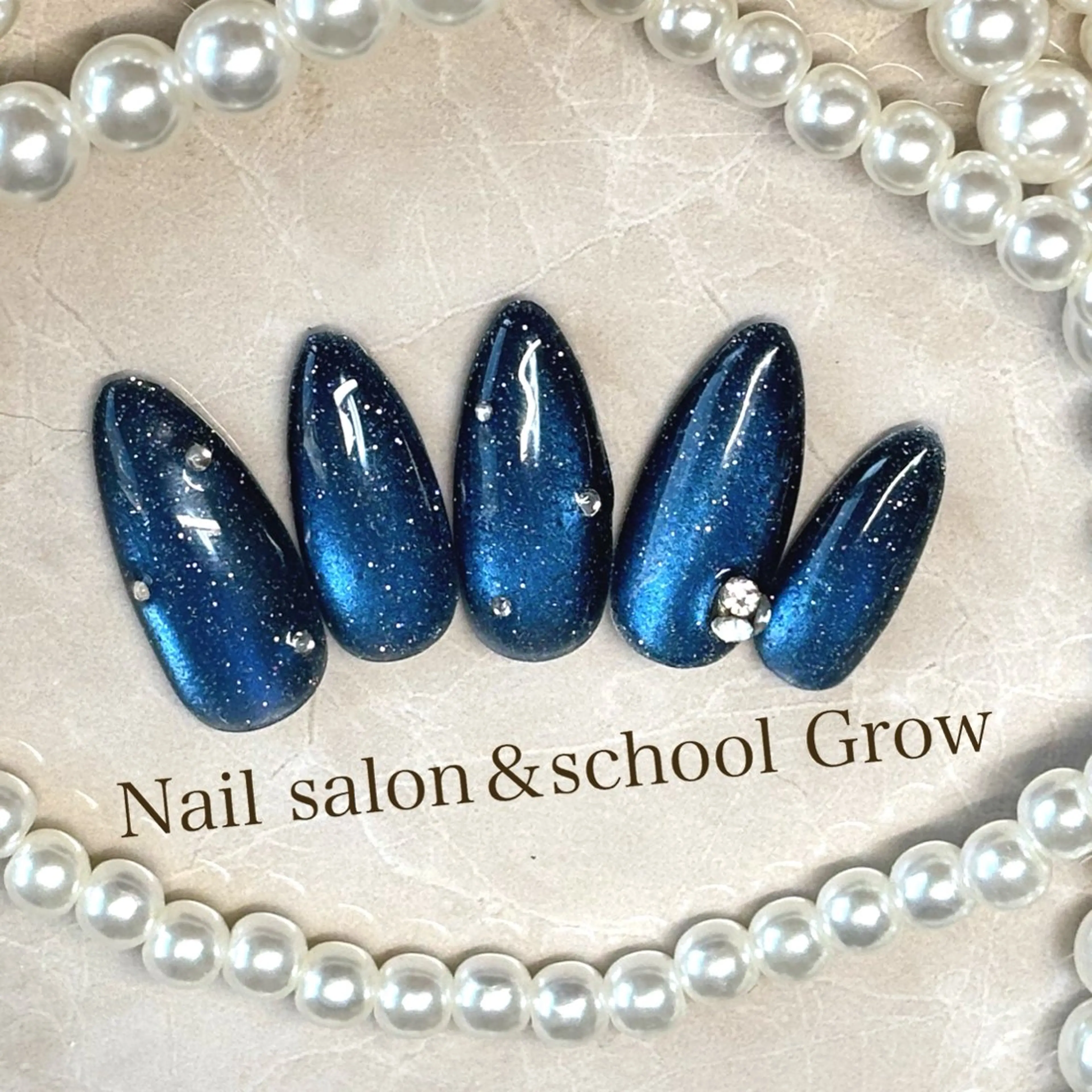 ネイル キラキラネイル マグネットネイル ストーンネイル ハンドネイル 認定講師／歴20年 パラジェル　Growのネイルデザイン