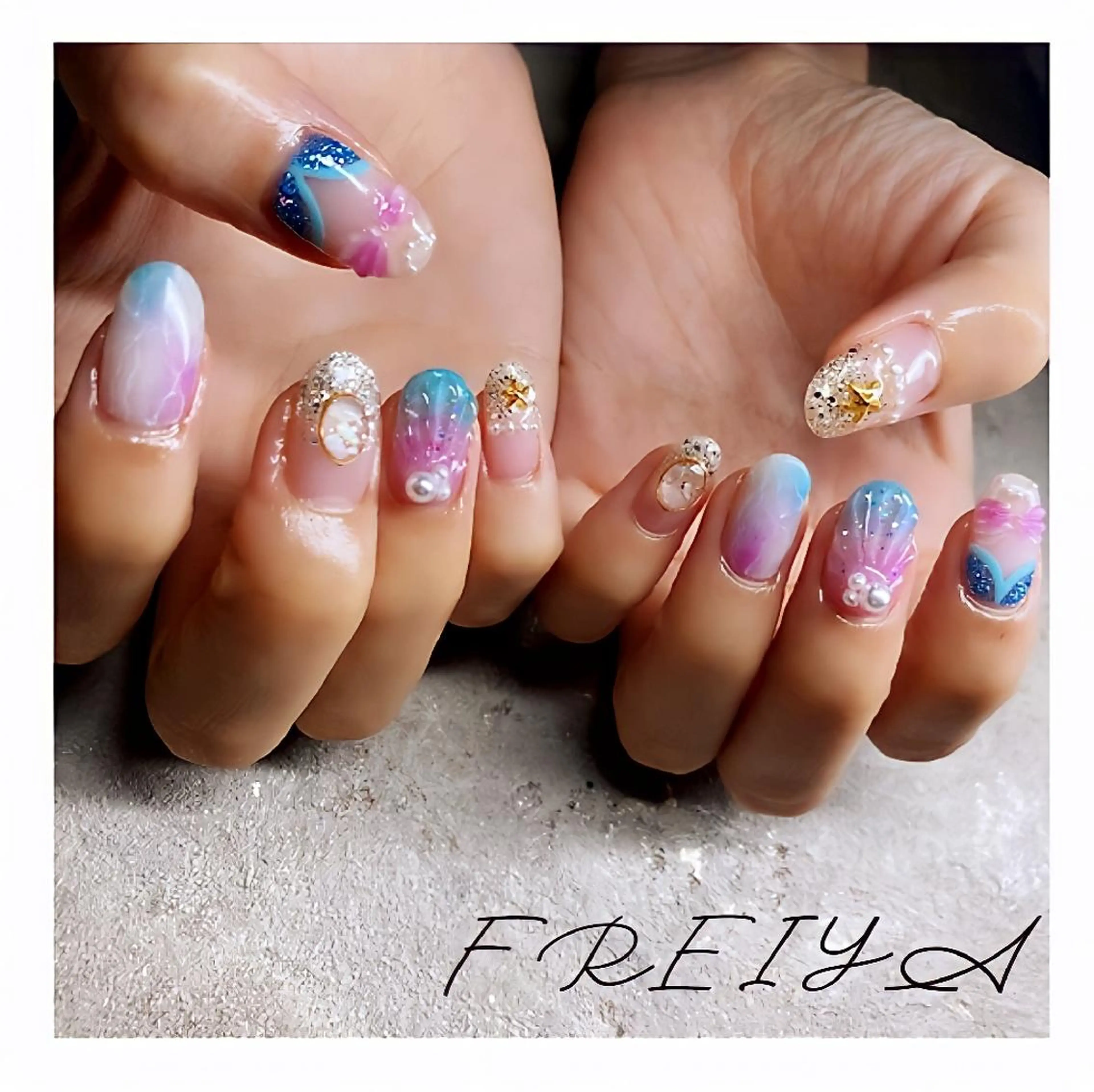 ネイル FREIYA所属・FREIYA マツエク、ネイルのマツエク・マツパデザイン