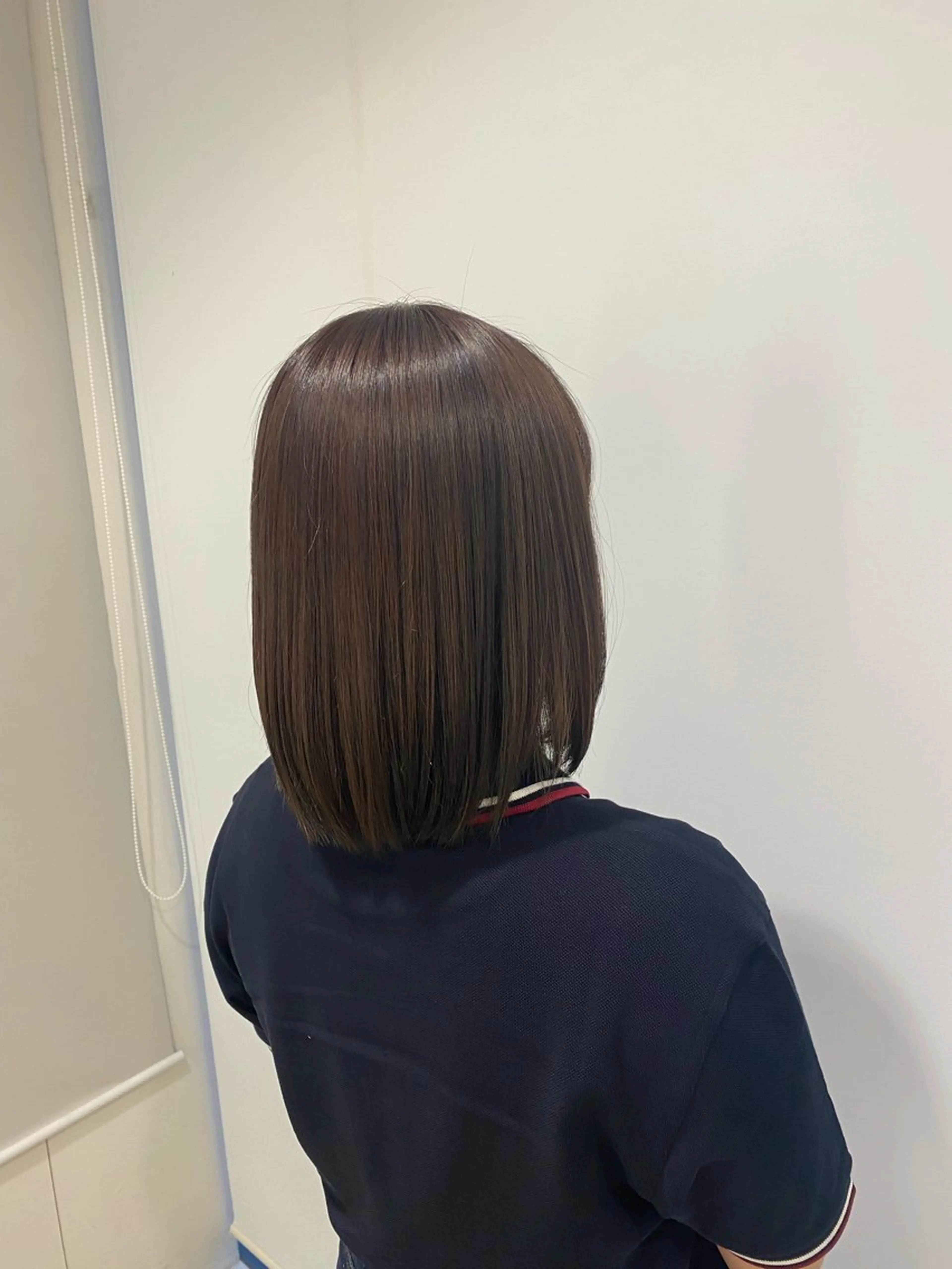 ミディアム カラー mei / 艶カラー ミディアム レイヤーのヘアスタイル