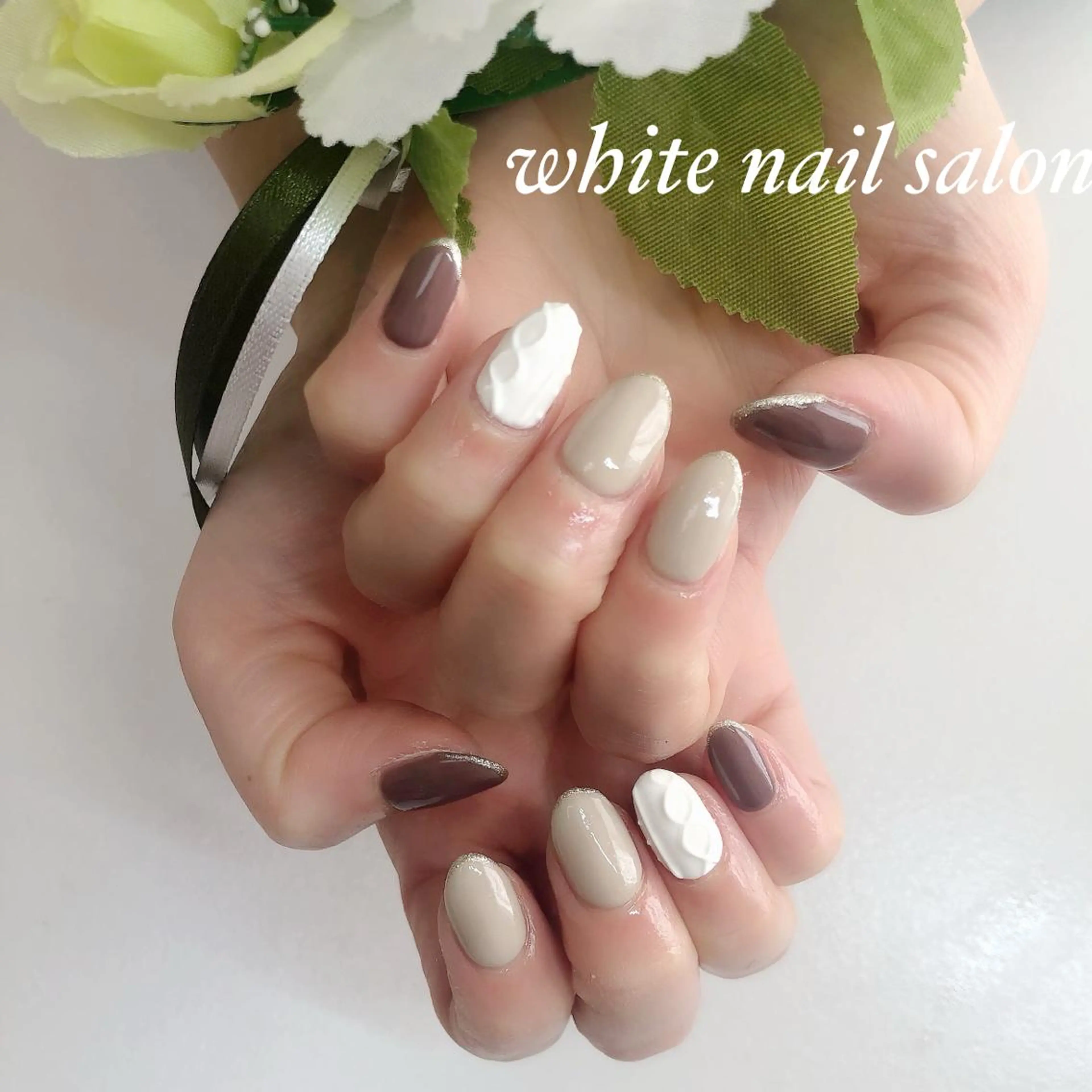 ネイル アートネイル フレンチネイル ジェルネイル ハードジェル 持ち込み ハンドネイル white nail salonのネイルデザイン
