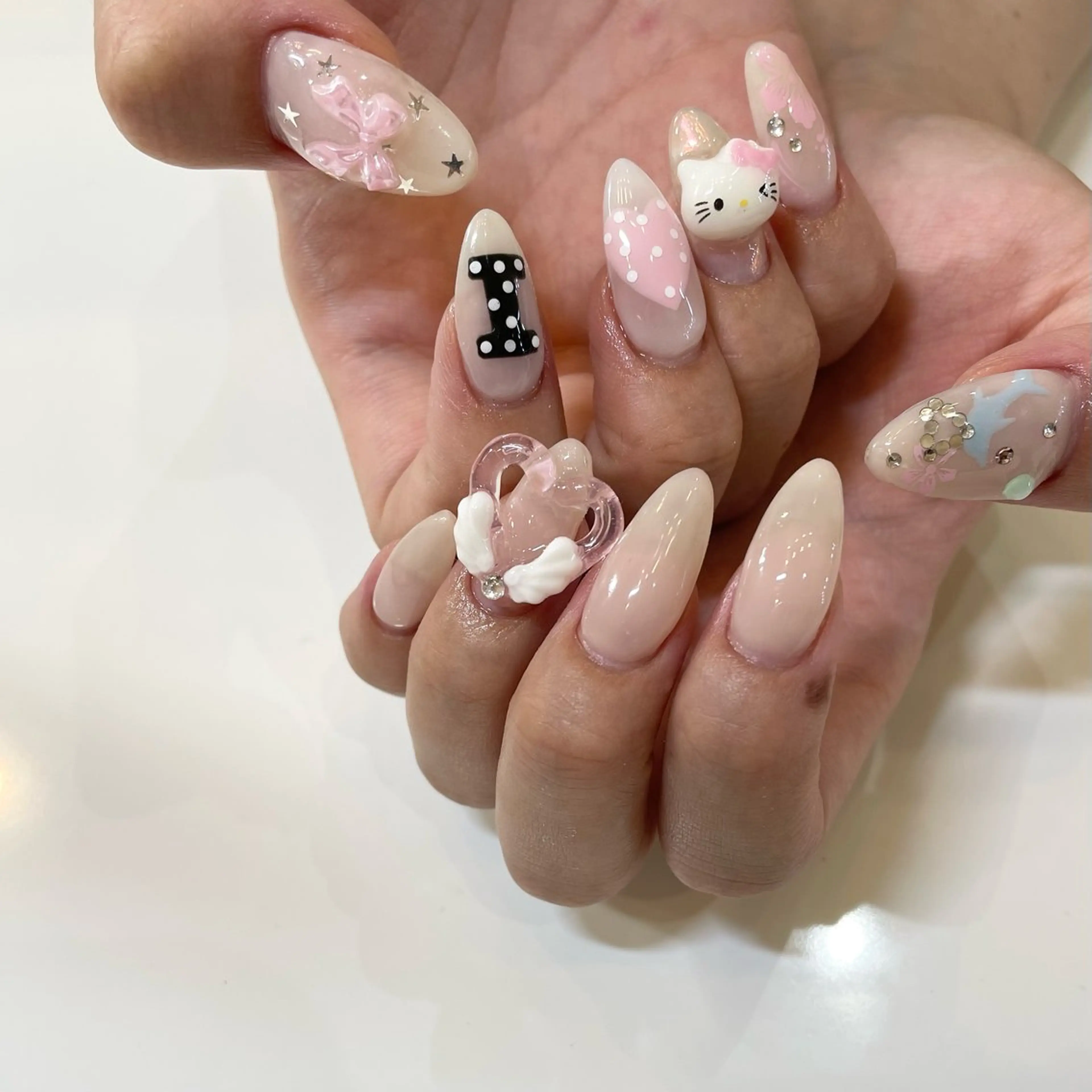 ネイル Nail Salon Gummi.のネイルデザイン