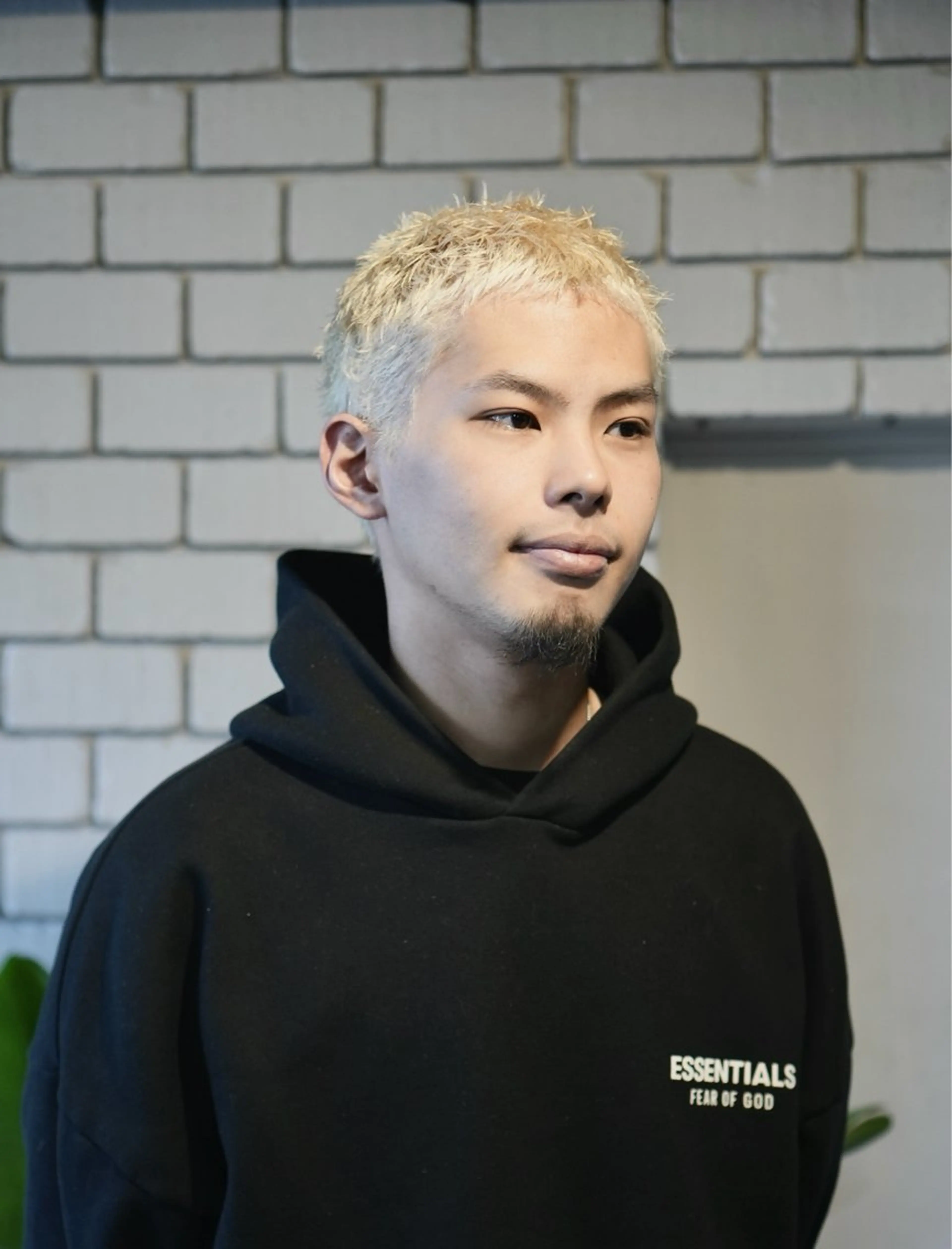 【ミニモ限定】メンズカット＋ブリーチ＋カラー　¥15600［ハイトーンカラー/メンズカット］の写真