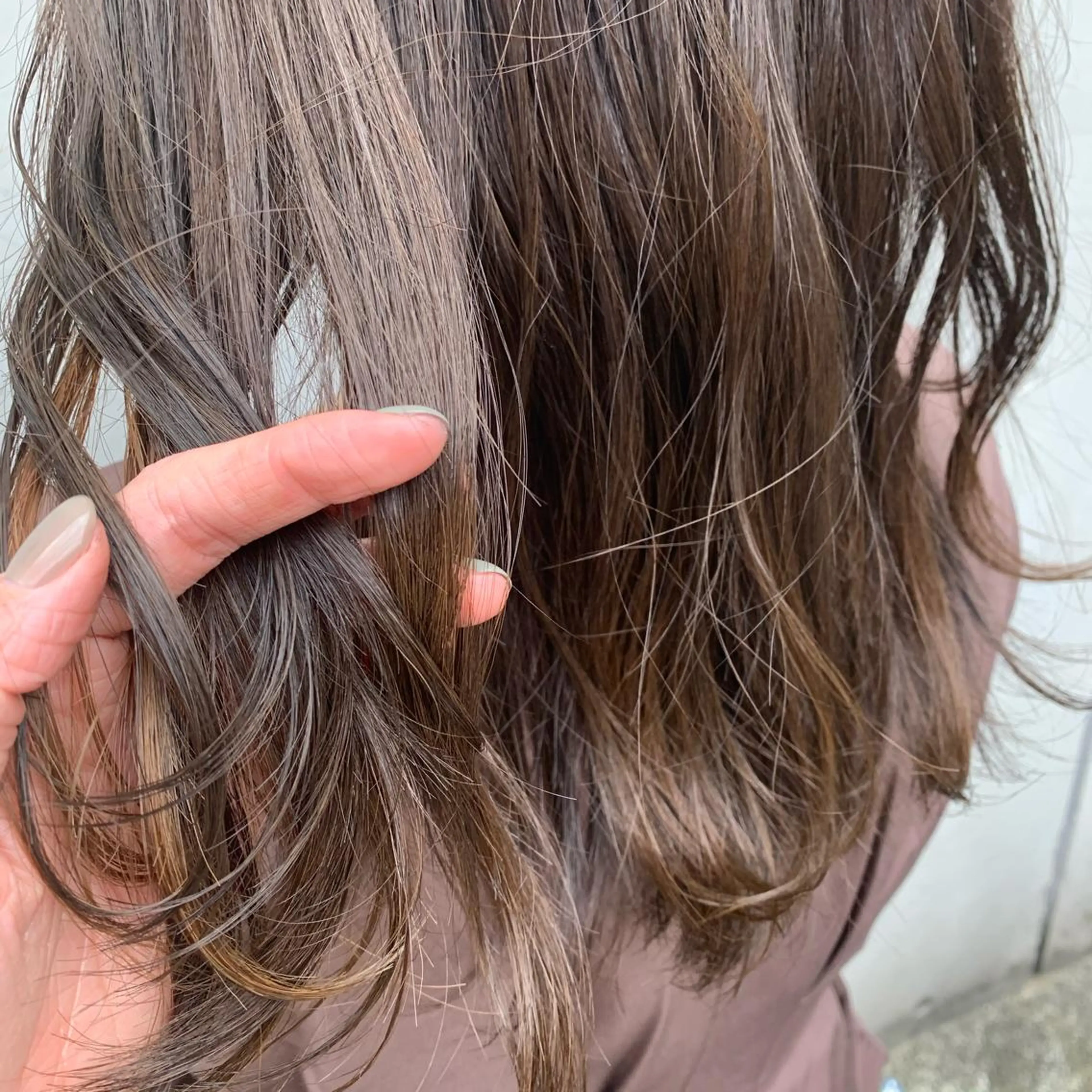 【人気no.2💭❄️】透けカラーで柔らかい印象に🍂透明感イルミナカラー+色持ちトリートメント🍂の写真