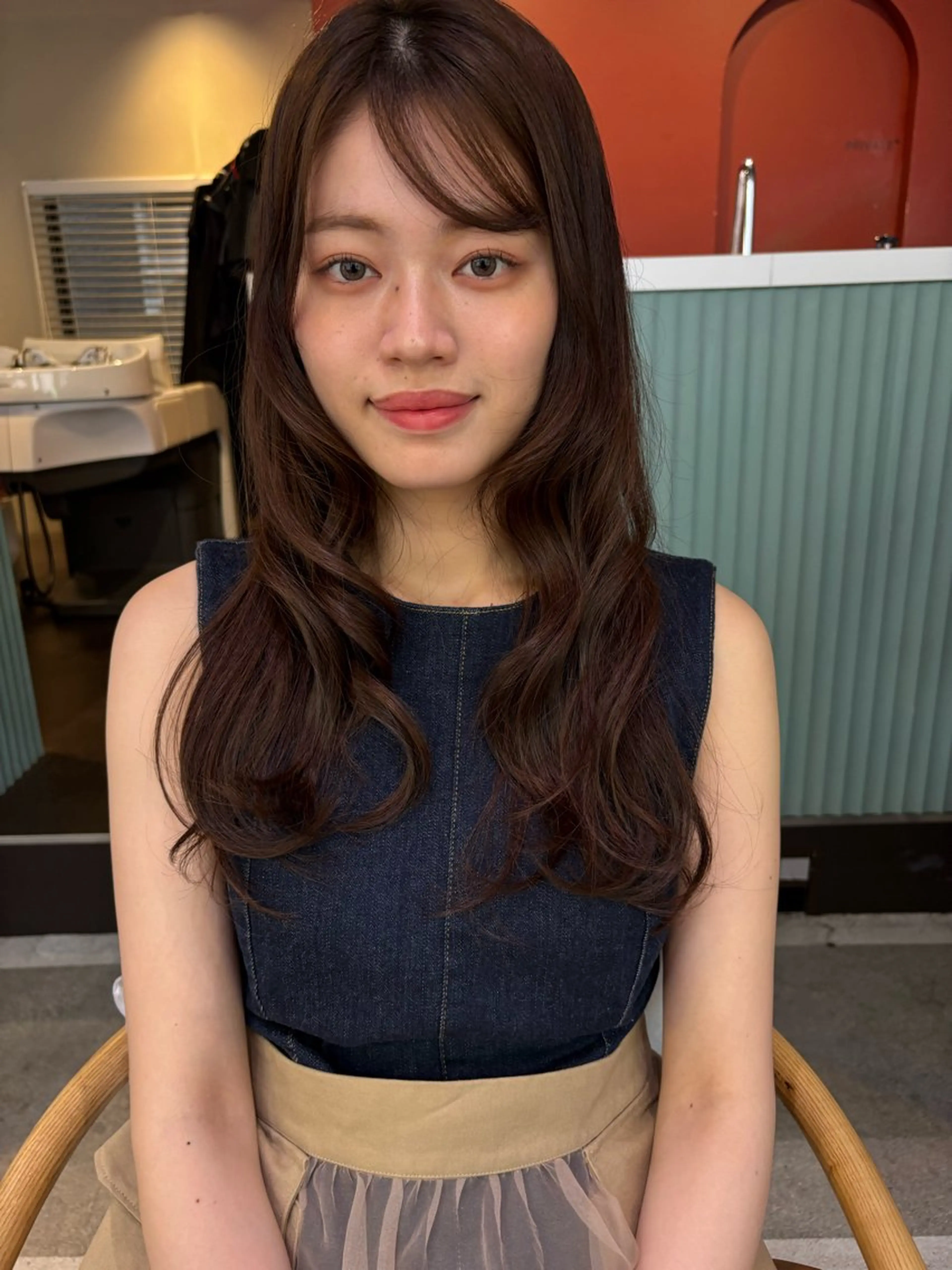 ロング LOREN＋透明感 オリーブhirokoのヘアスタイル