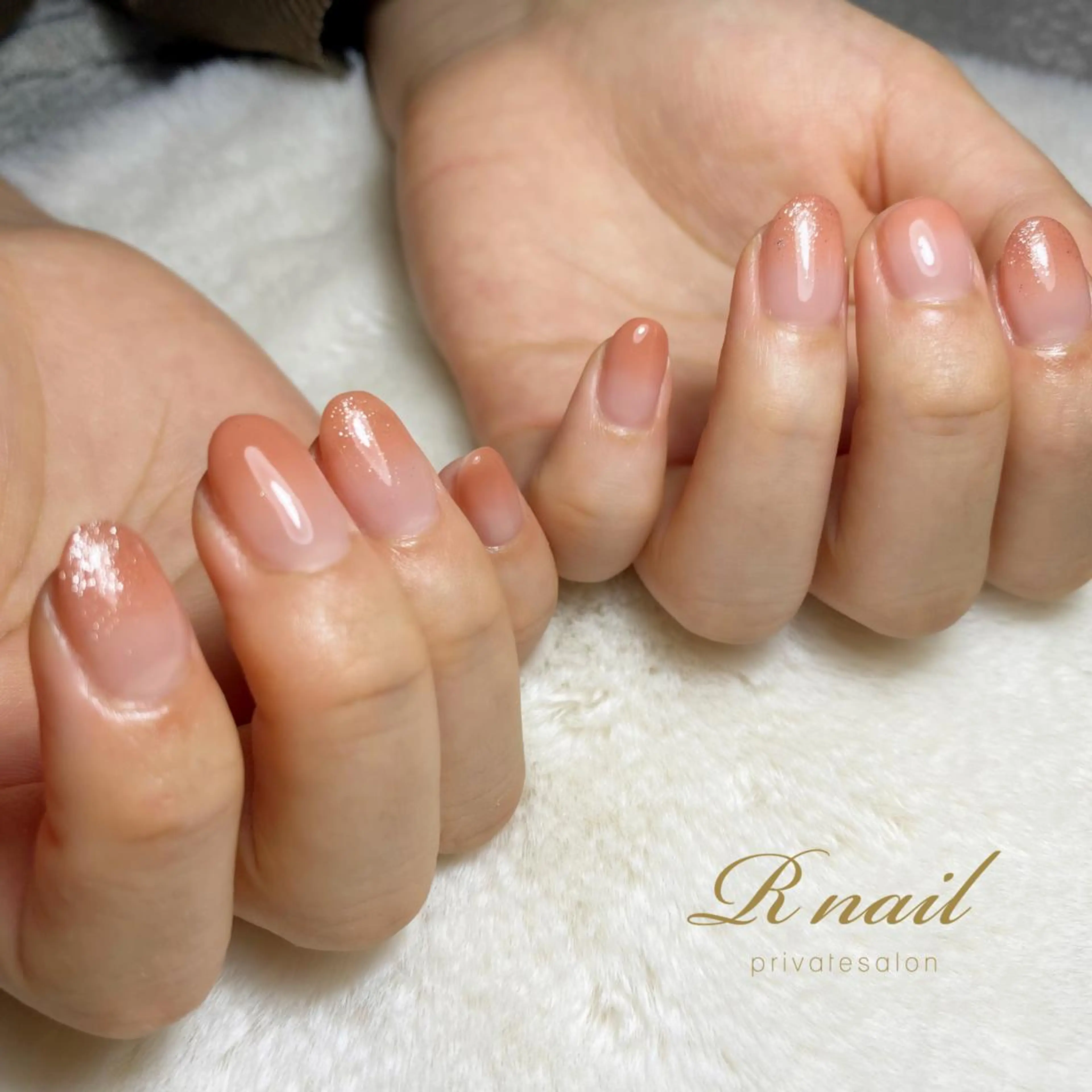 ネイル グラデーション R nailのネイルデザイン
