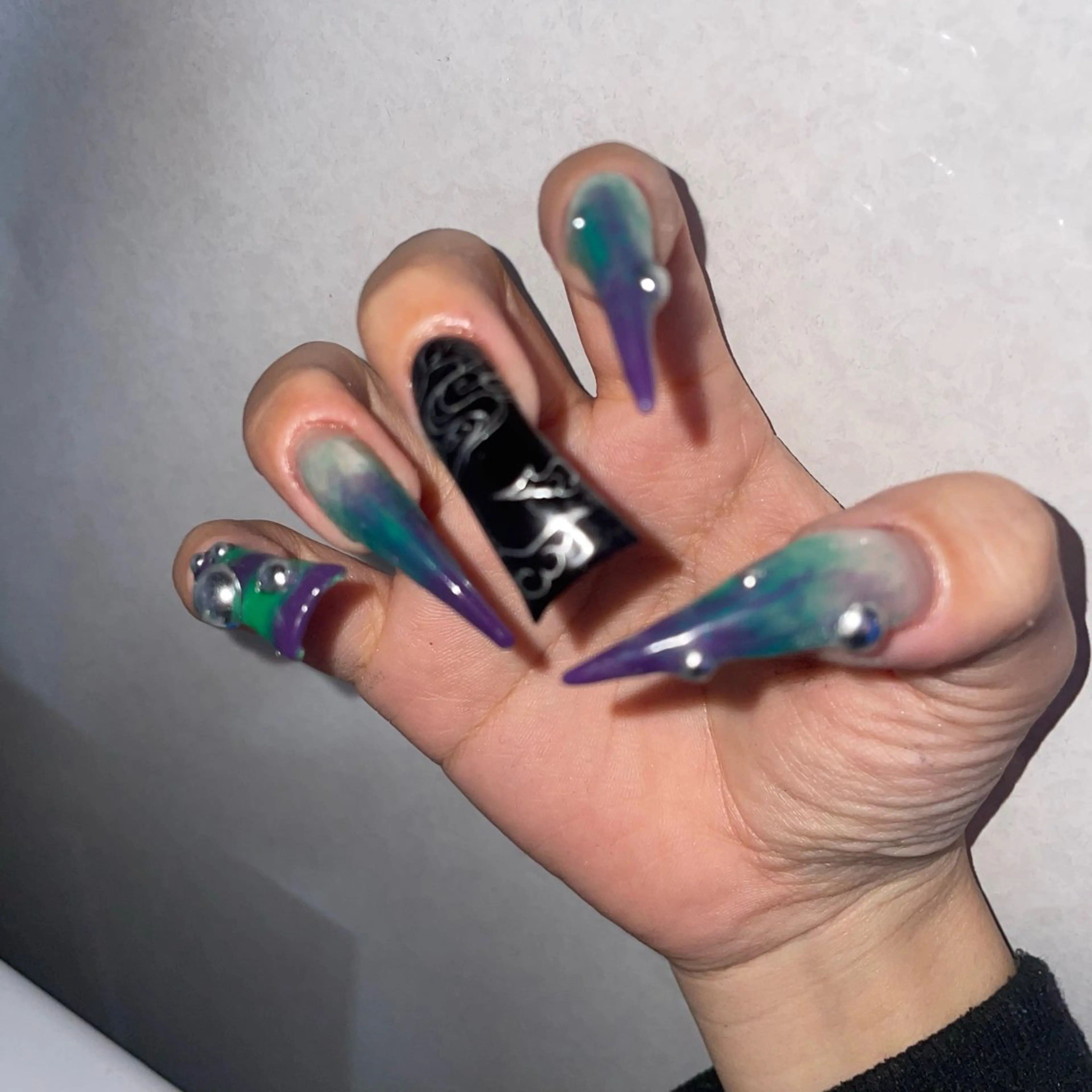 ネイル ハンドネイル ひめか🫁 推し概念・個性派のネイルデザイン