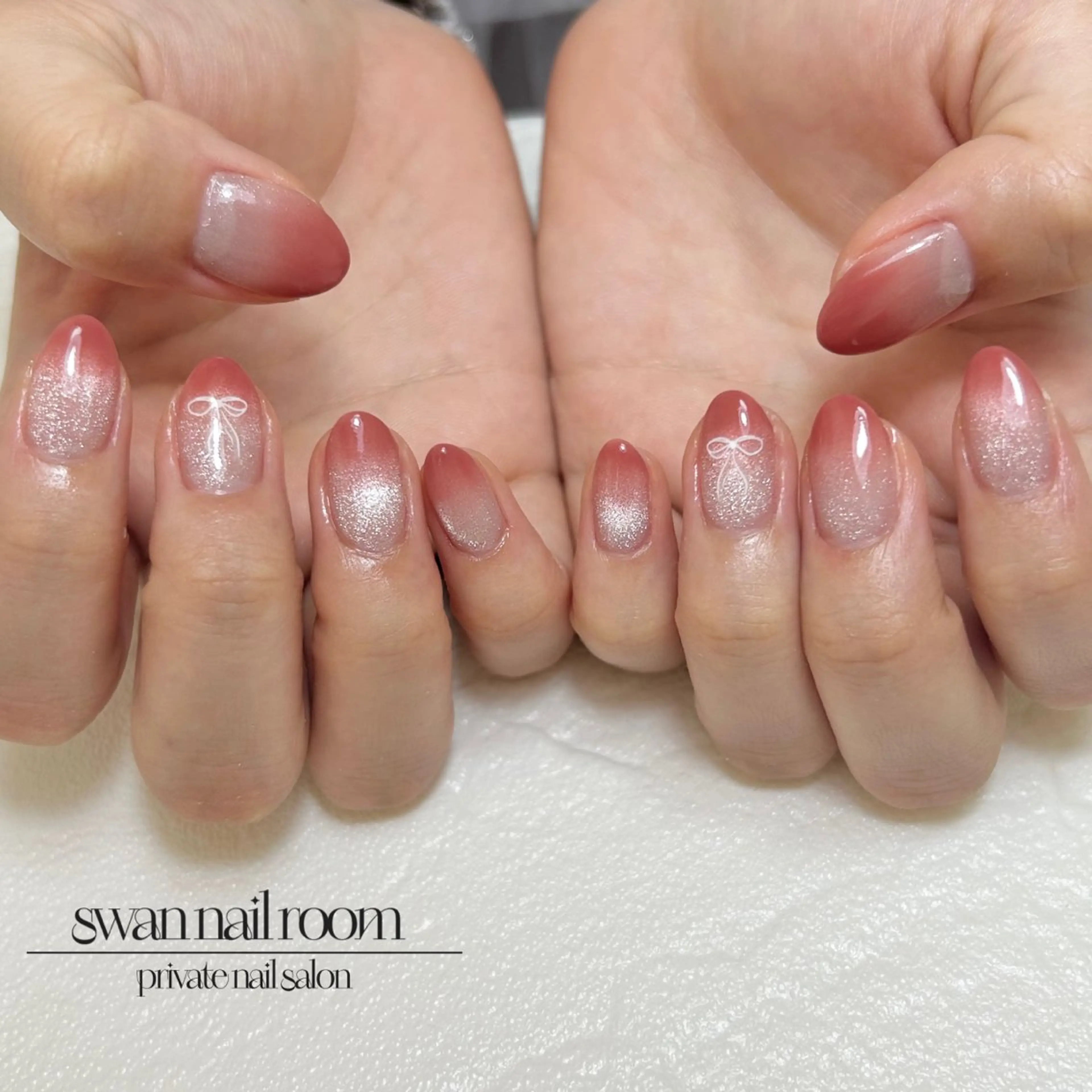 ネイル マグネットネイル swan  nail room所属・swan nail roomのネイルデザイン