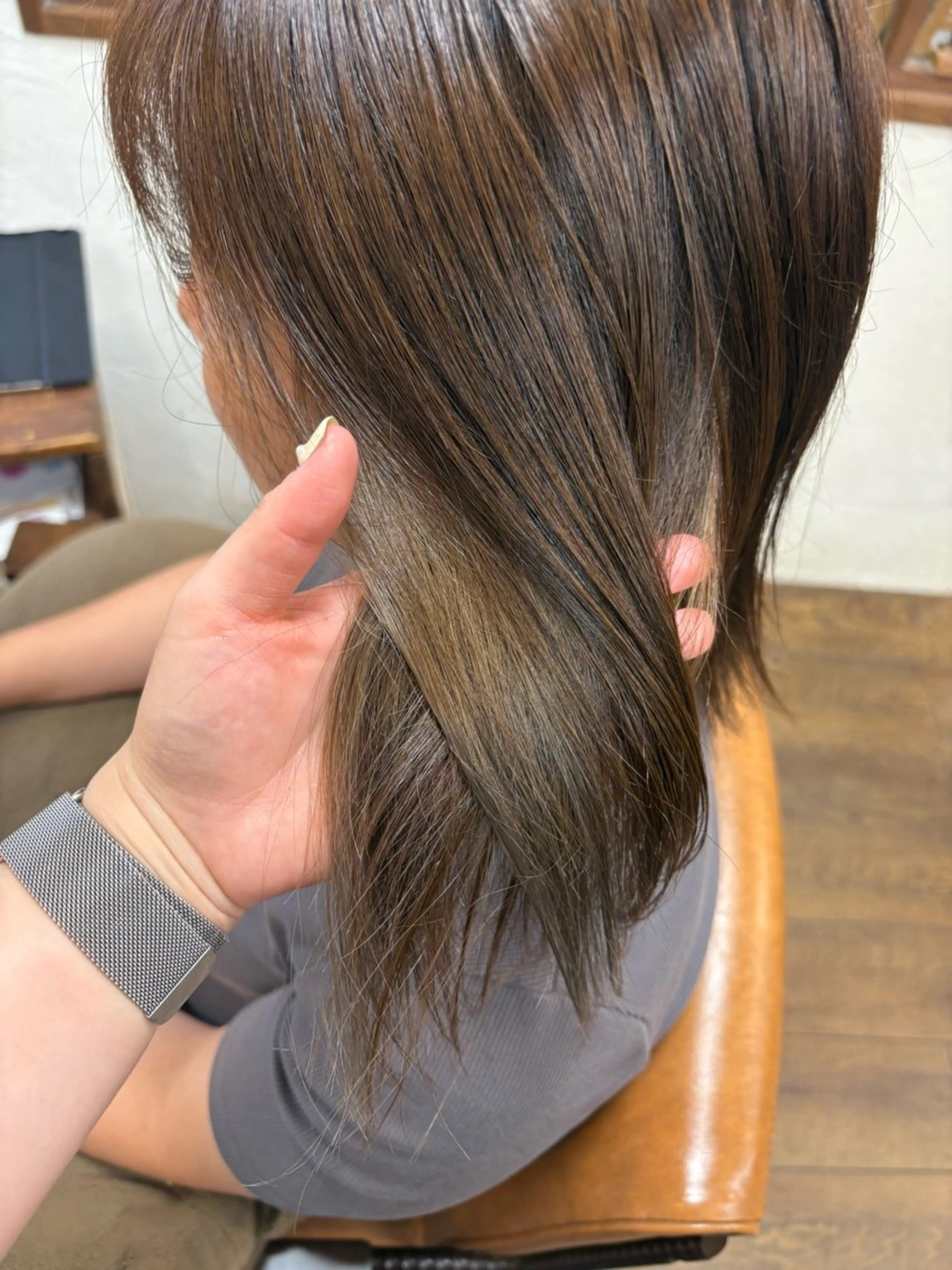 ミディアム カラー ベージュカラー ヘアカラー chacha blanc元山のヘアスタイル