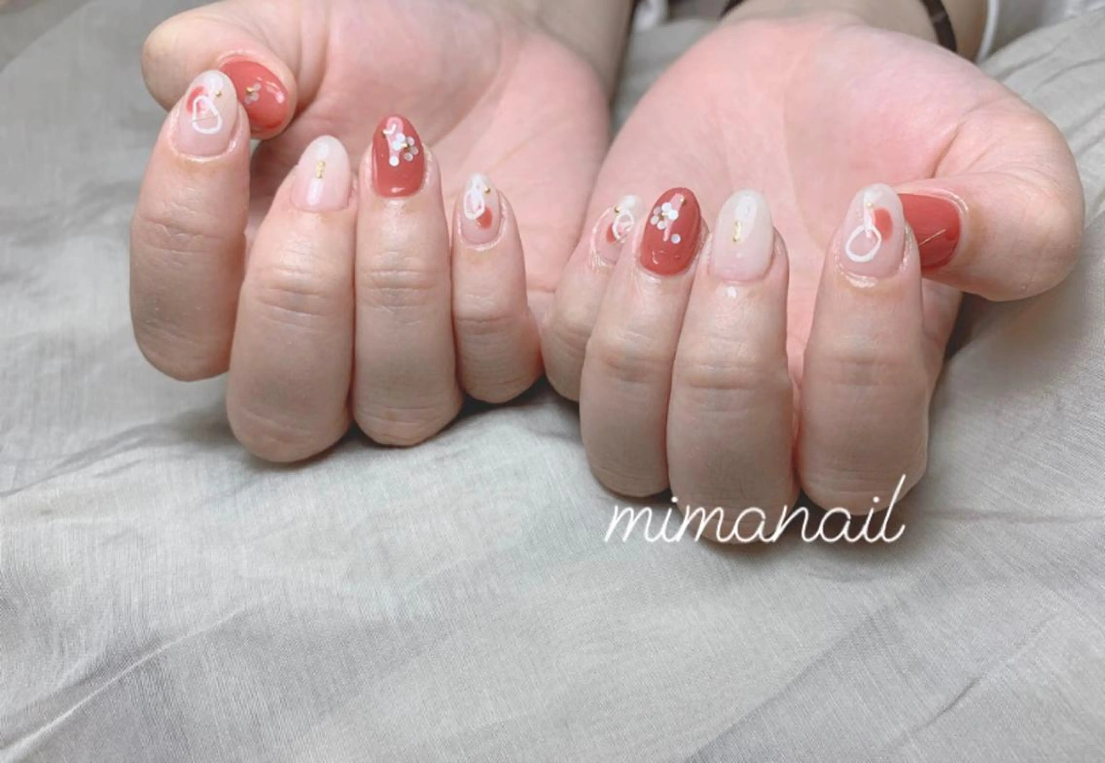 ネイル オーロラネイル フットネイル フレンチネイル 韓国ネイル 大理石ネイル(マーブル) ハンドネイル mima nailのネイルデザイン