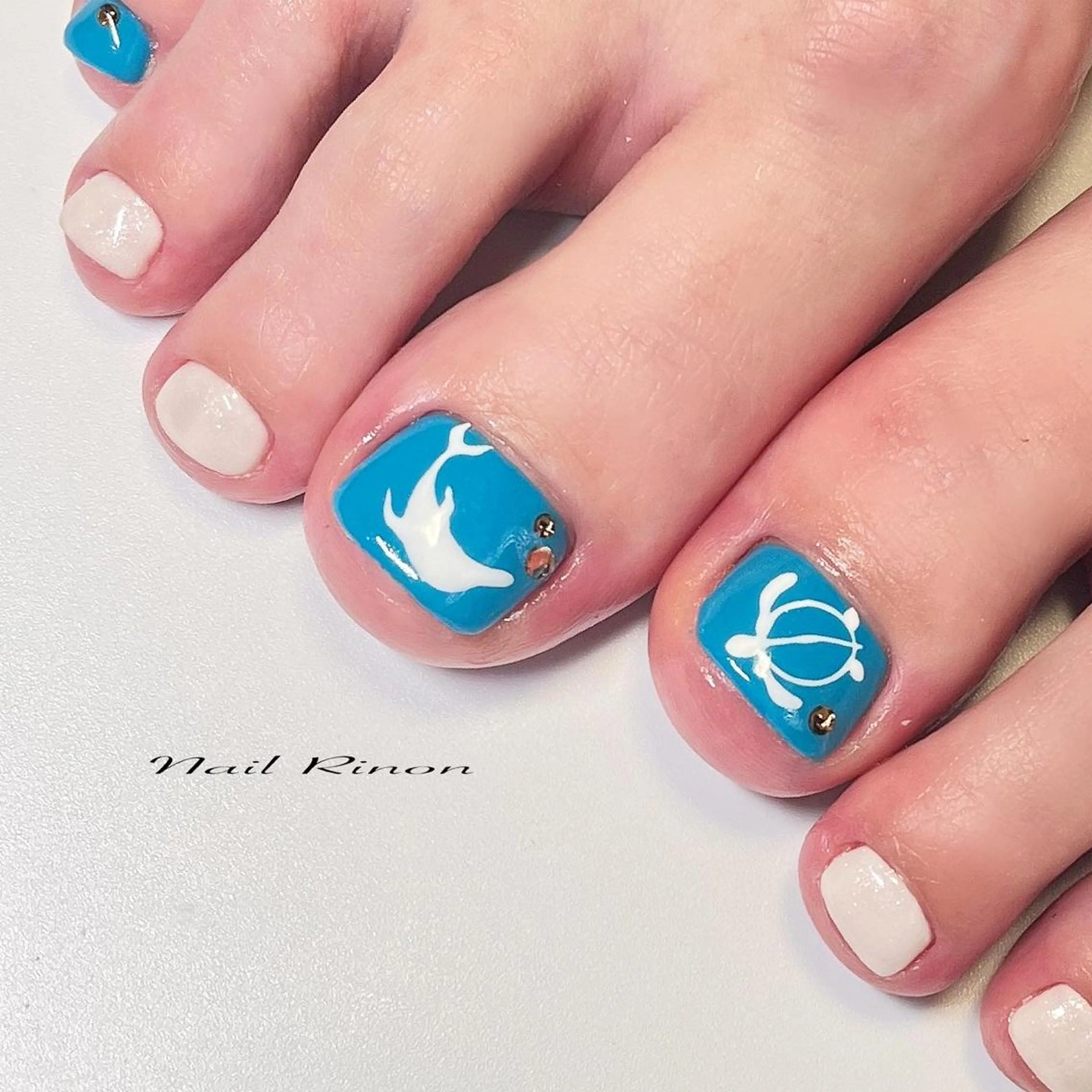 ネイル フットネイル フットネイル Nail Rinonのネイルデザイン