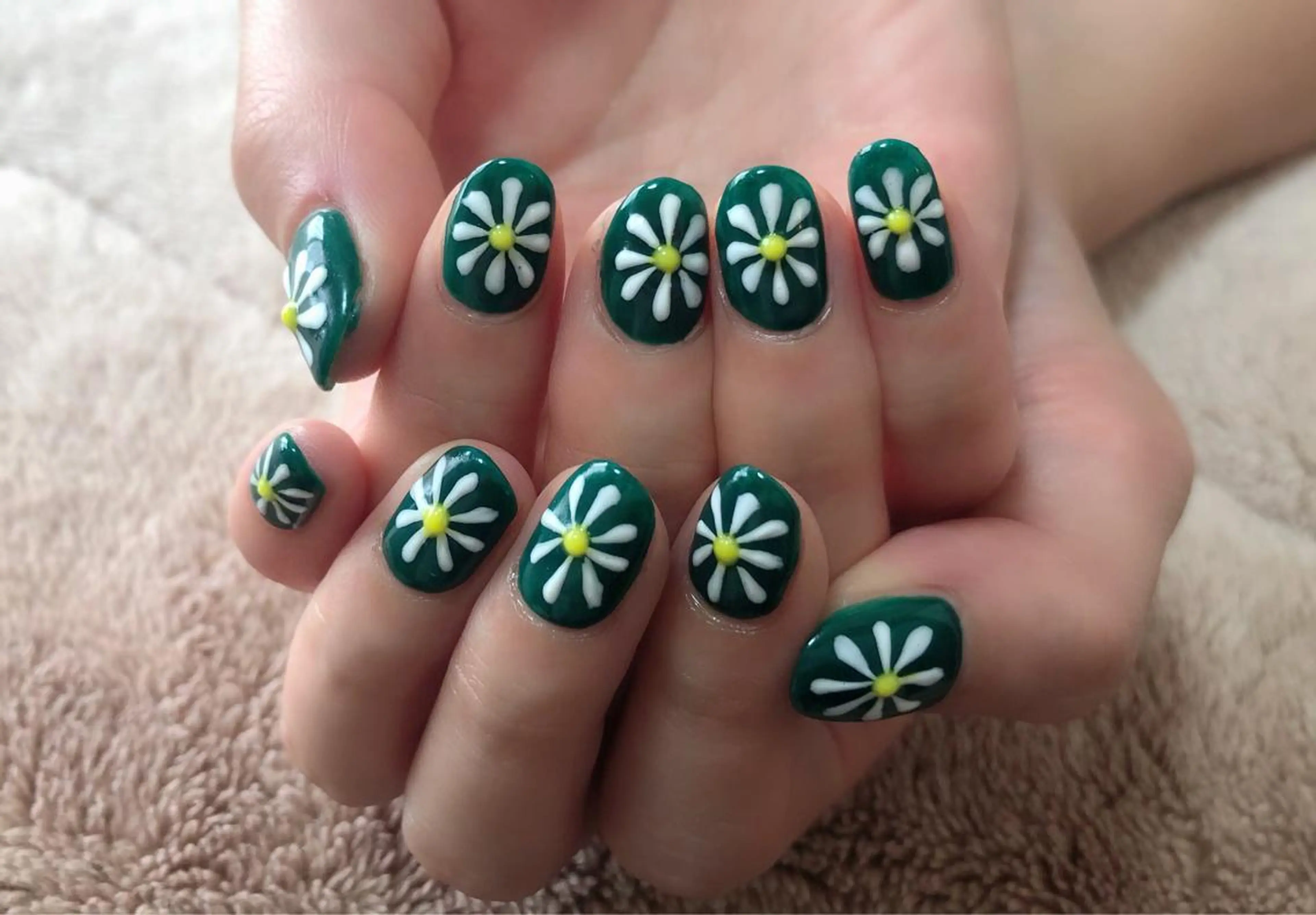 ネイル ハンドネイル t. yoshizawaのネイルデザイン