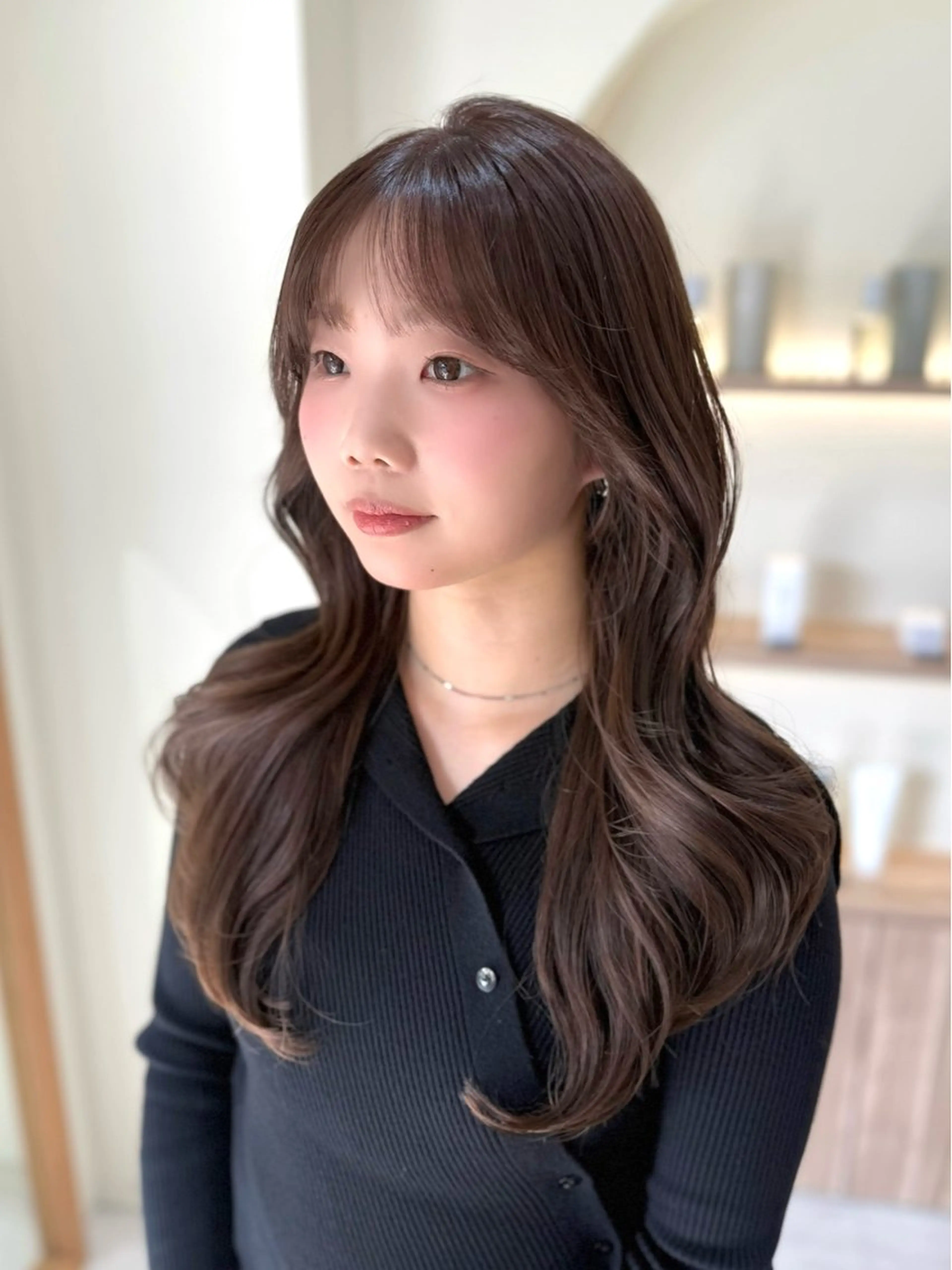 ロング カラー ベージュカラー オリーブベージュ 顔周りカット 韓国風ヘア レイヤーカット カット ヘアカラー トリートメント 韓国レイヤーカット/ 顔周りカットtamaのヘアスタイル