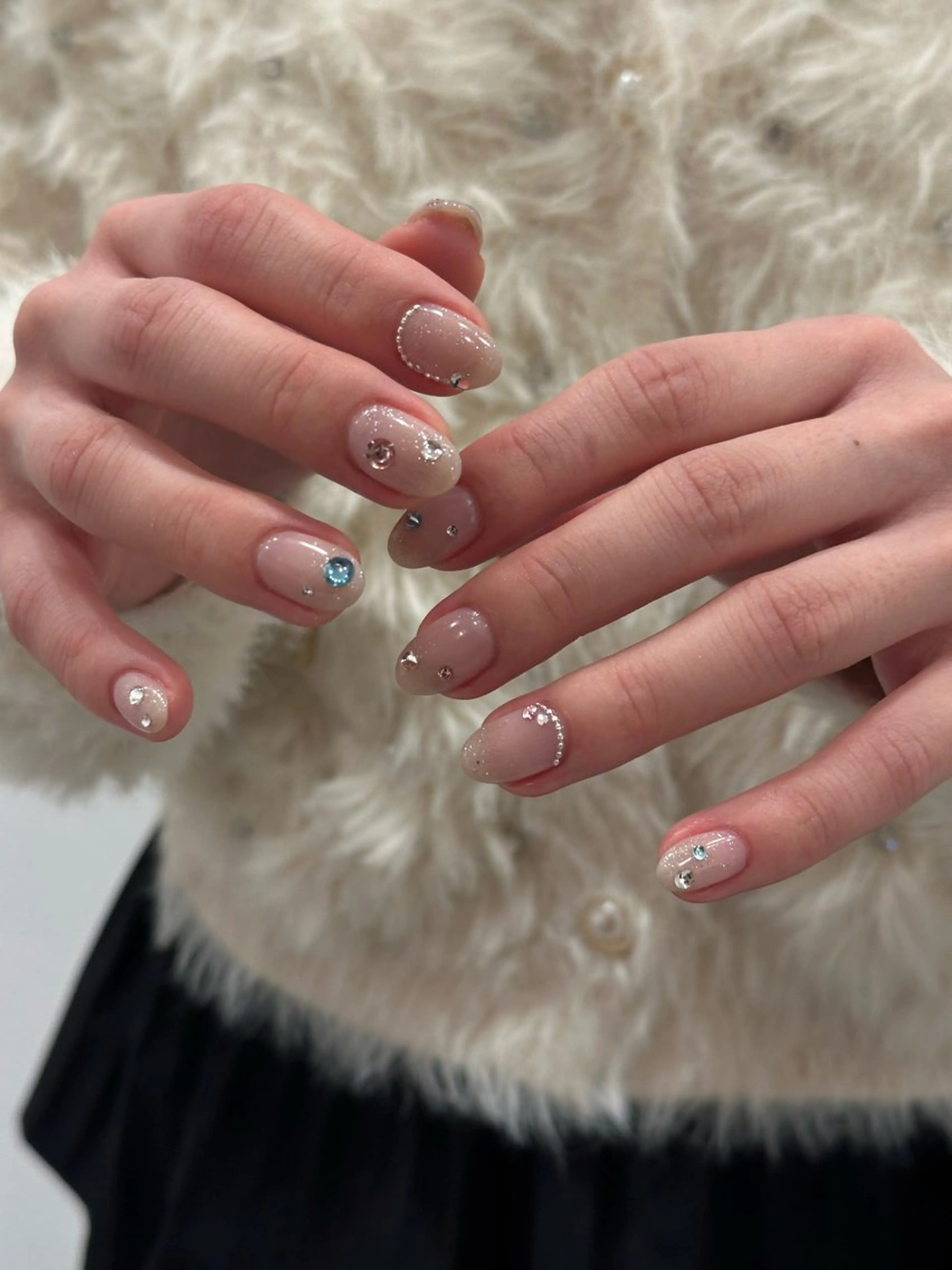 ネイル ハンドネイル COIN  nail hinataのネイルデザイン