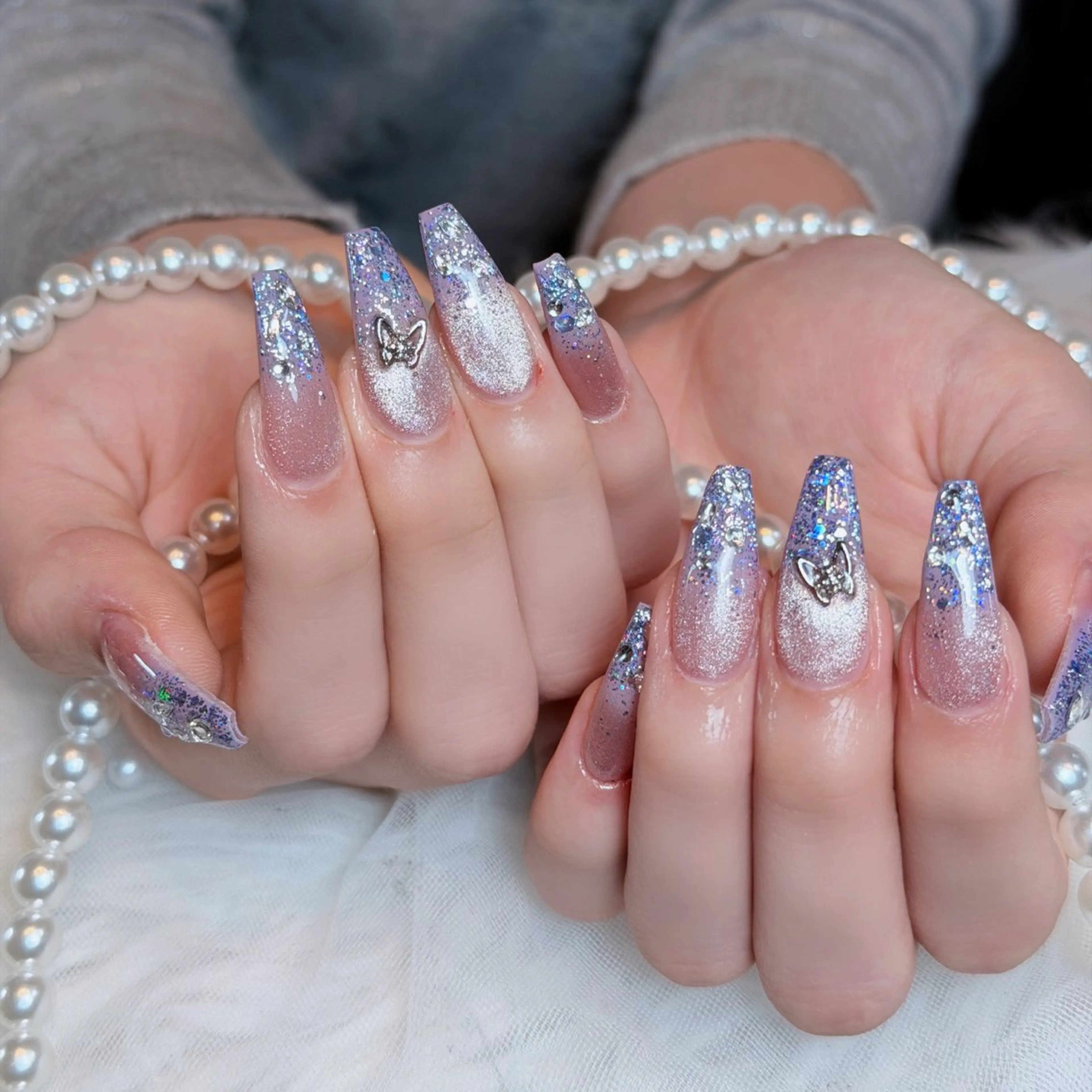 ネイル オーロラネイル ボルドー ブラウン 氷ネイル・うるうるネイル キラキラネイル ハンドネイル Julli NailStudioのネイルデザイン