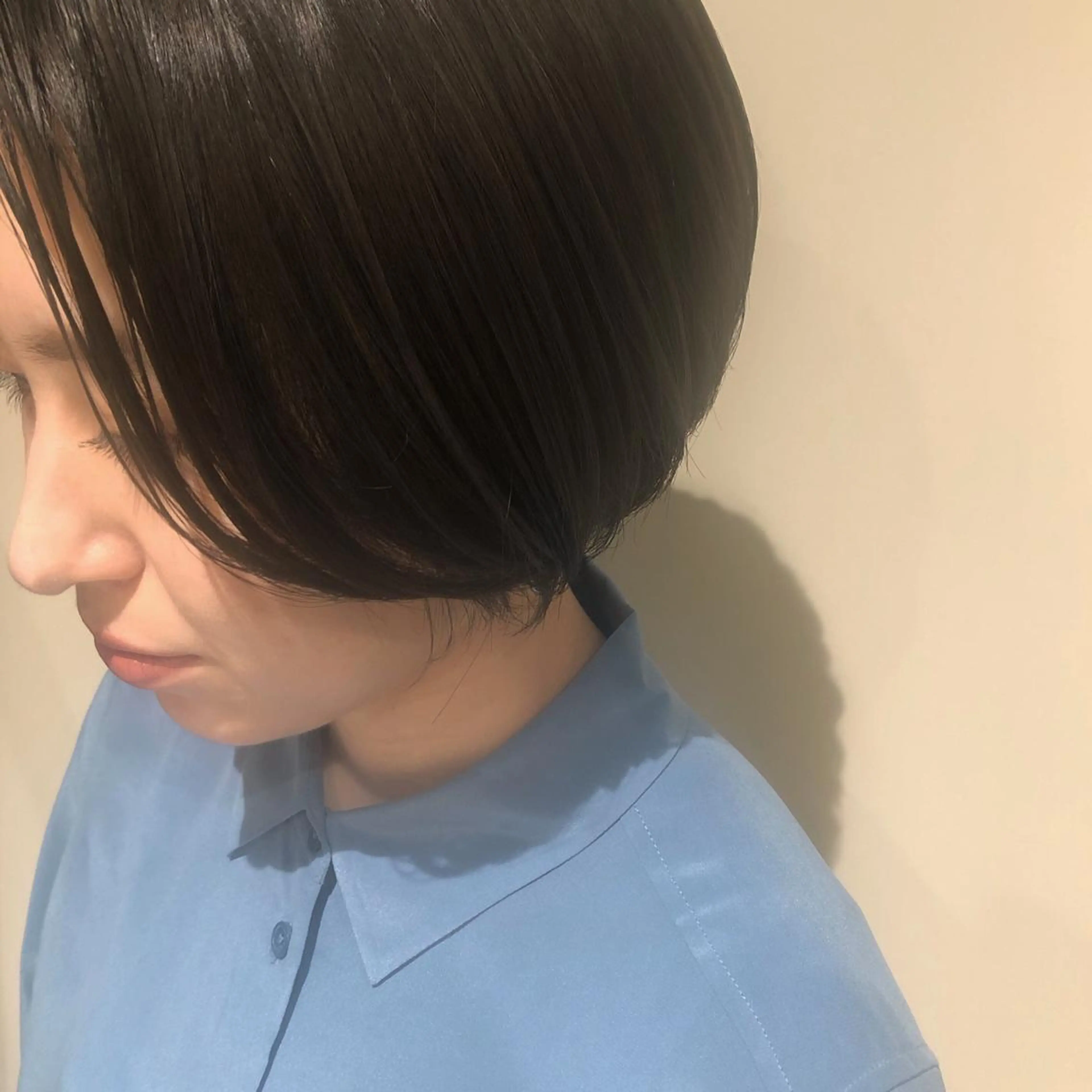 ショート カラー アッシュ 透明感カラー オレンジ やまもと さえのヘアスタイル