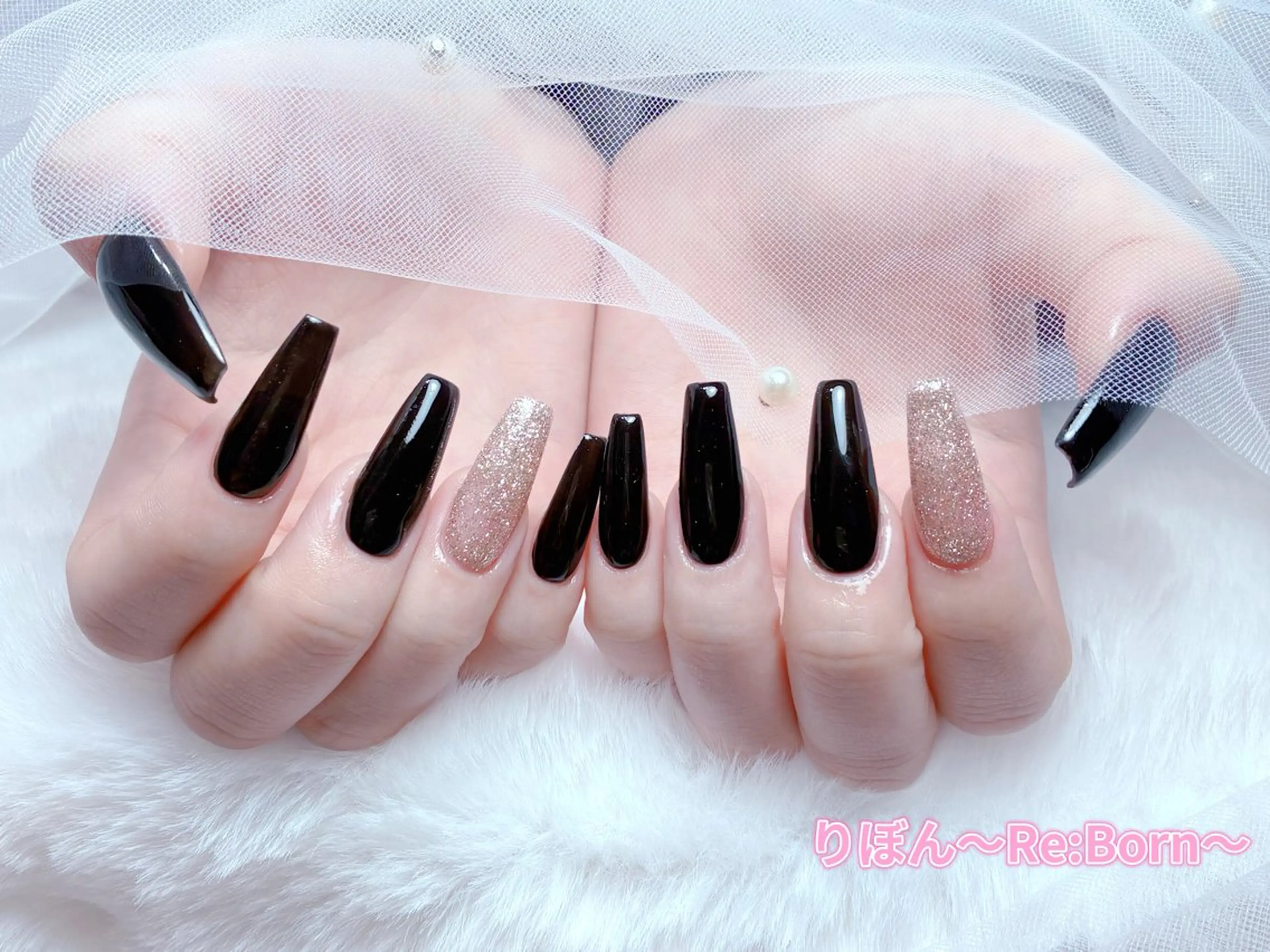 セミロング ハンドネイル りぼん Re:Bonrのネイルデザイン
