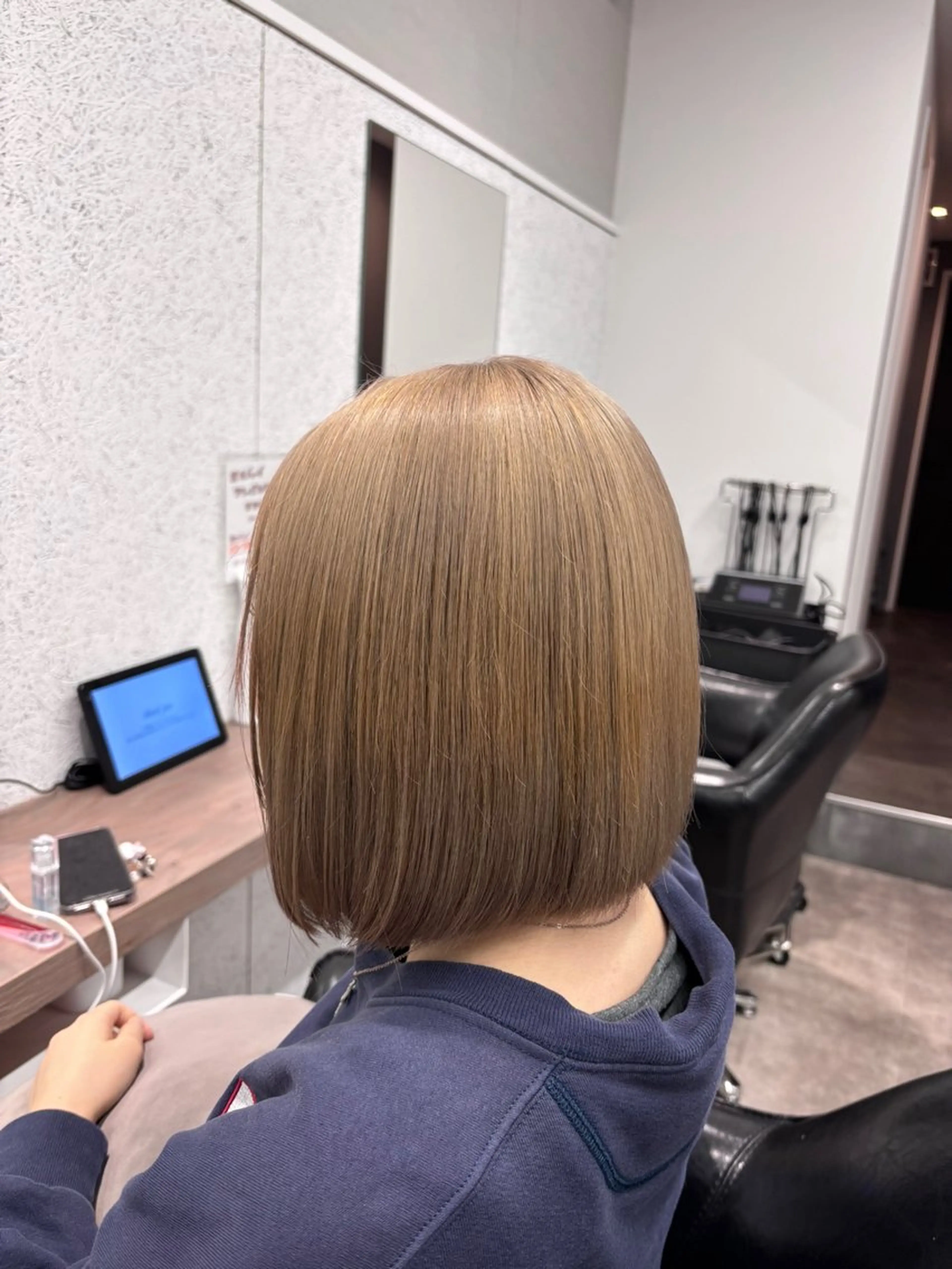 ミディアム カラー ベージュカラー ミルクティーベージュ ボブ カット ヘアカラー トリートメント ボブ/透明感カラー/ 髪質改善/🌙/ルナのヘアスタイル