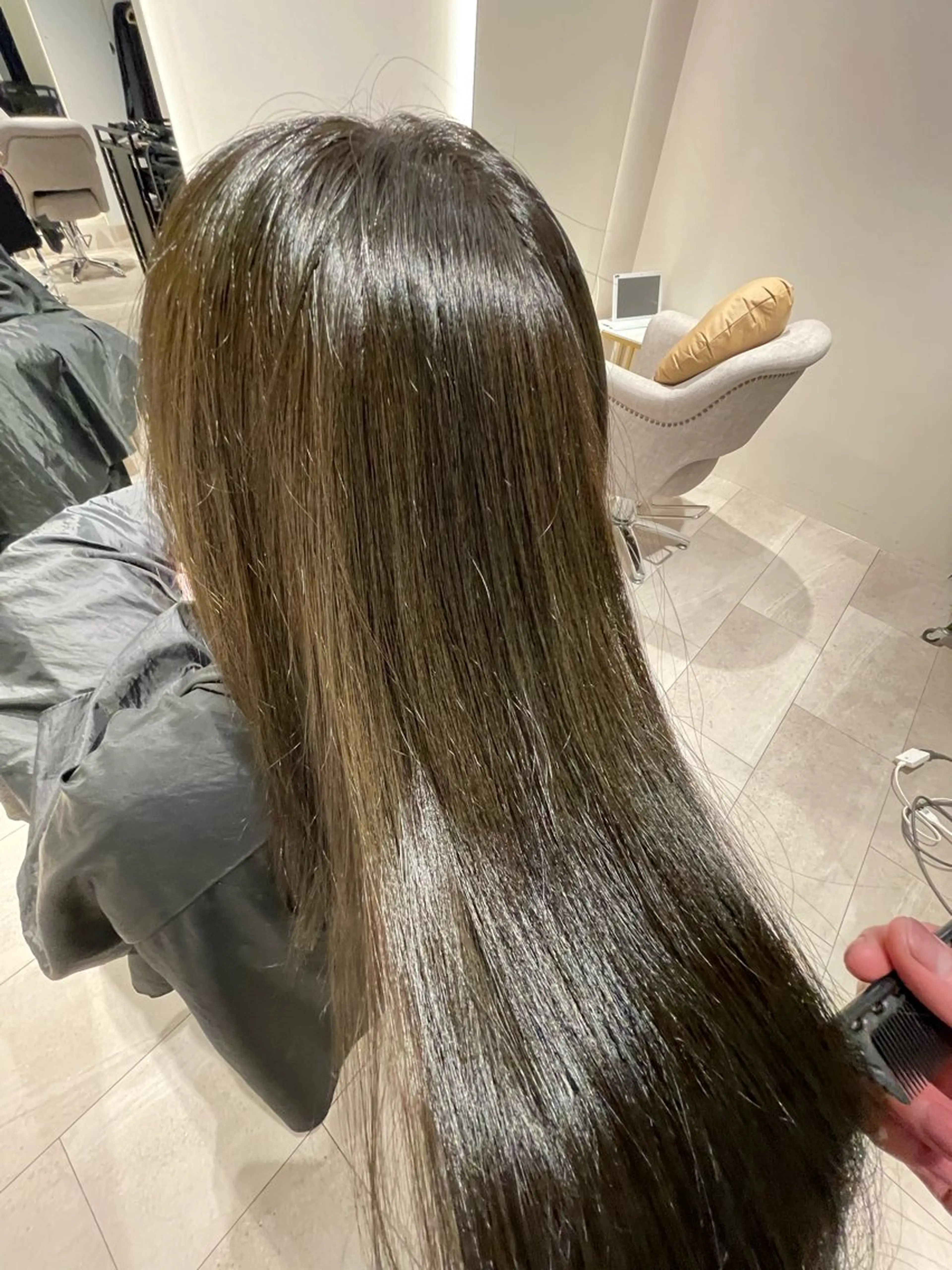 ロング カットモデル募集✨️ 根本 彩永のヘアスタイル