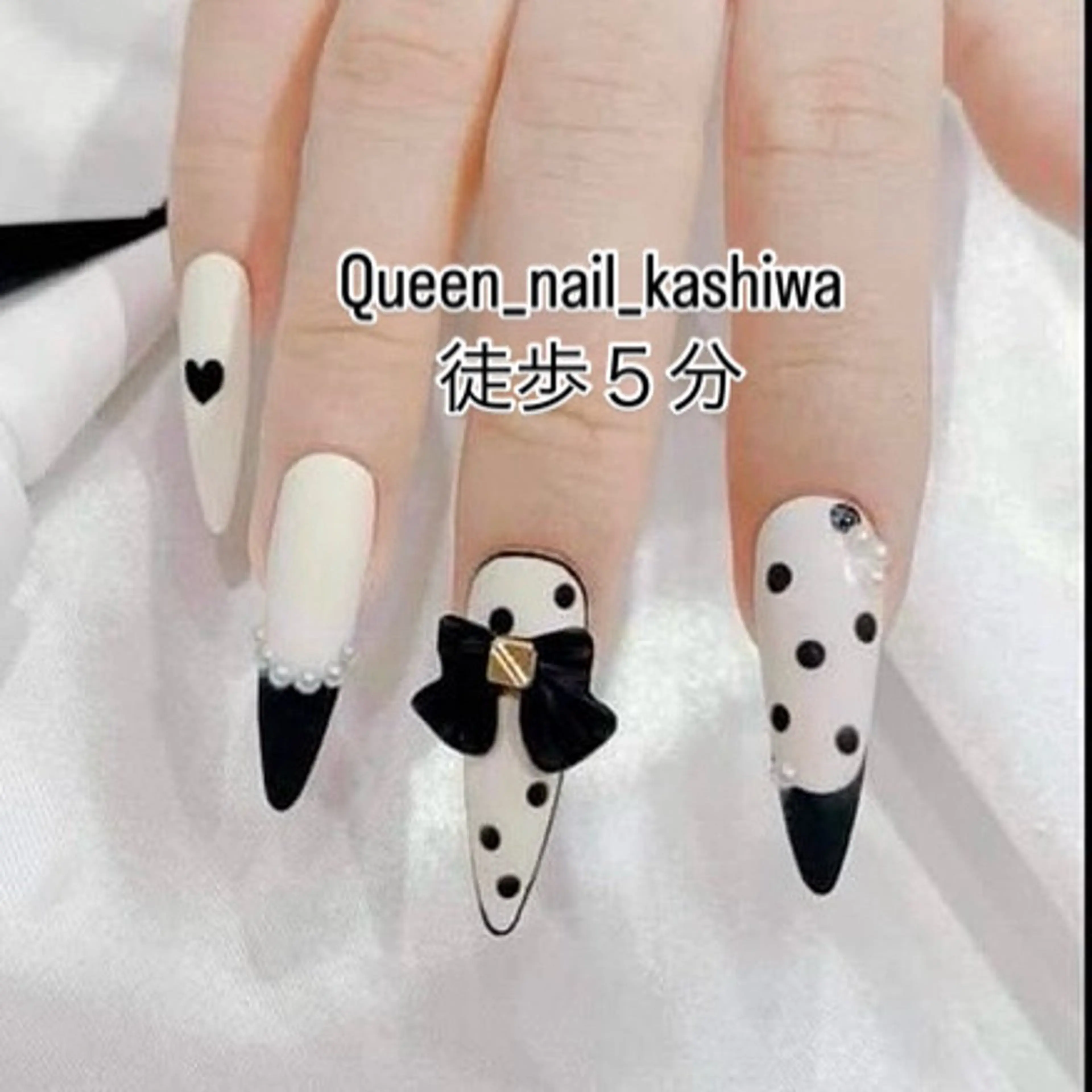 ネイル Queen Nail 　クイーンネイルのネイルデザイン