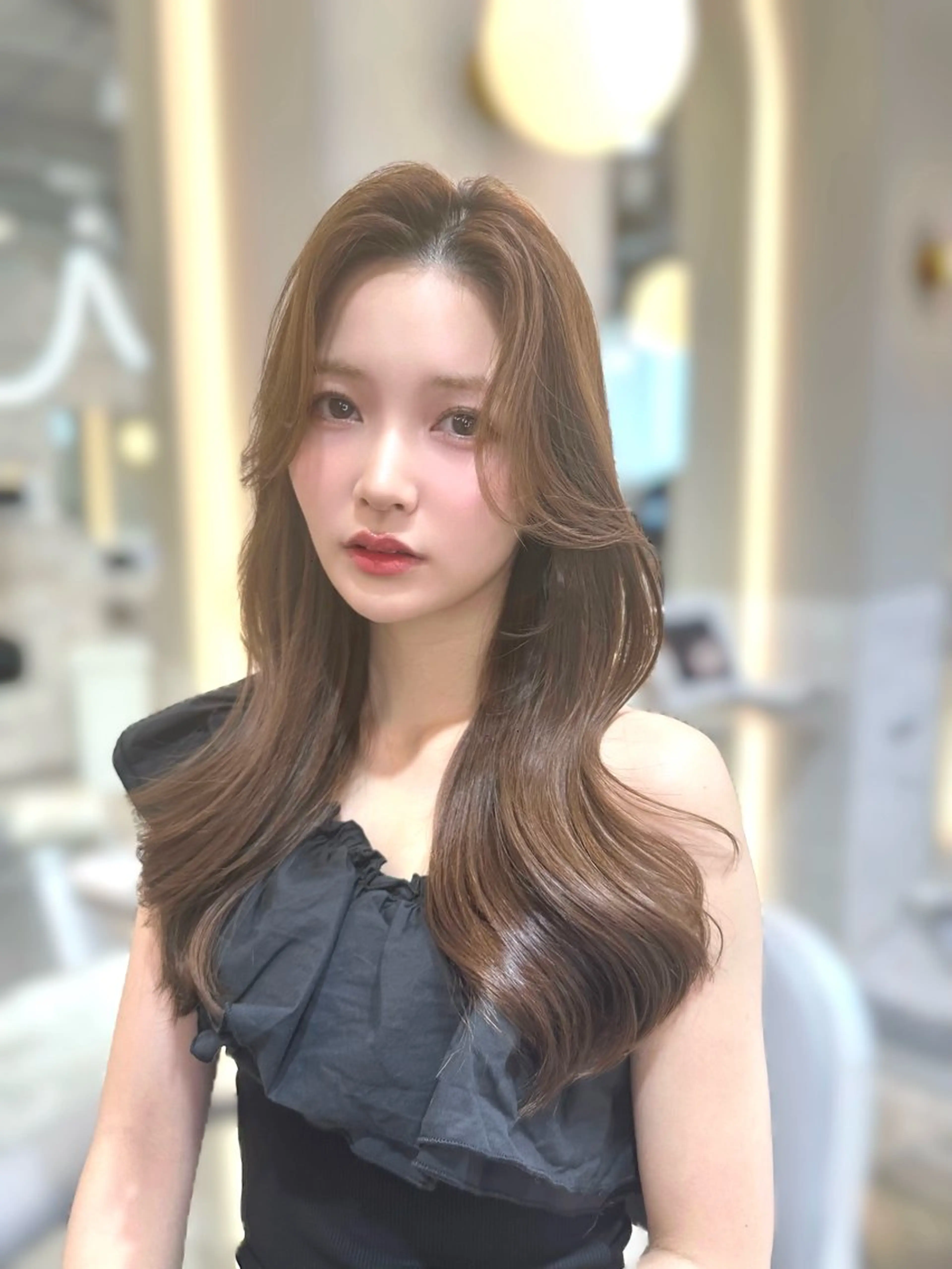 セミロング カラー ベージュカラー ブリーチ 透明感カラー ブリーチなしカラー オリーブベージュ カット ヘアカラー トリートメント 新宿/韓国レイヤー 髪質改善カラー/角所のヘアスタイル