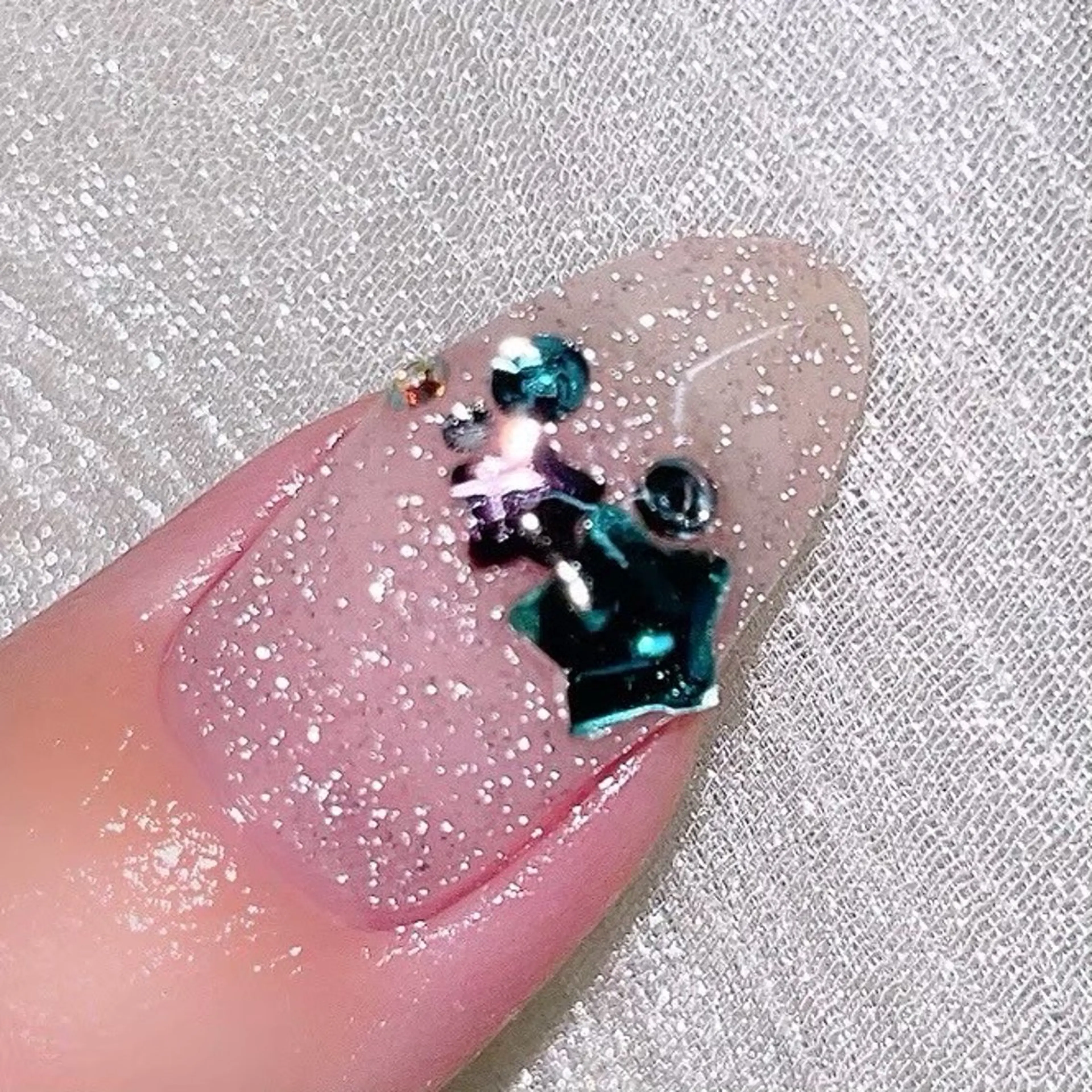 ネイル 長さ出し ストーンネイル ハンドネイル Nailist SUZU所属・Nailist suzuのネイルデザイン