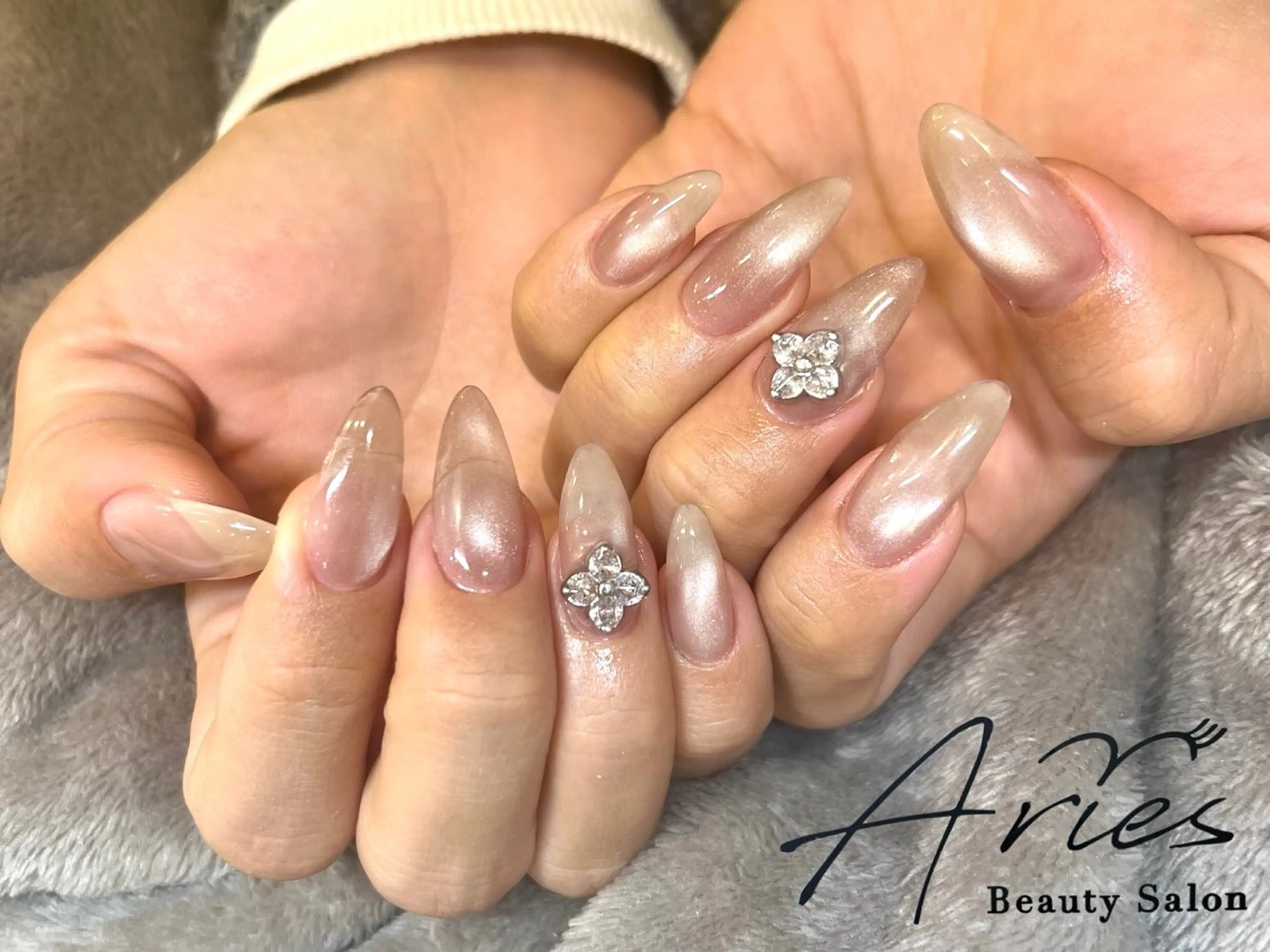 ネイル Aries 恵比寿店所属・aries manakaのネイルデザイン